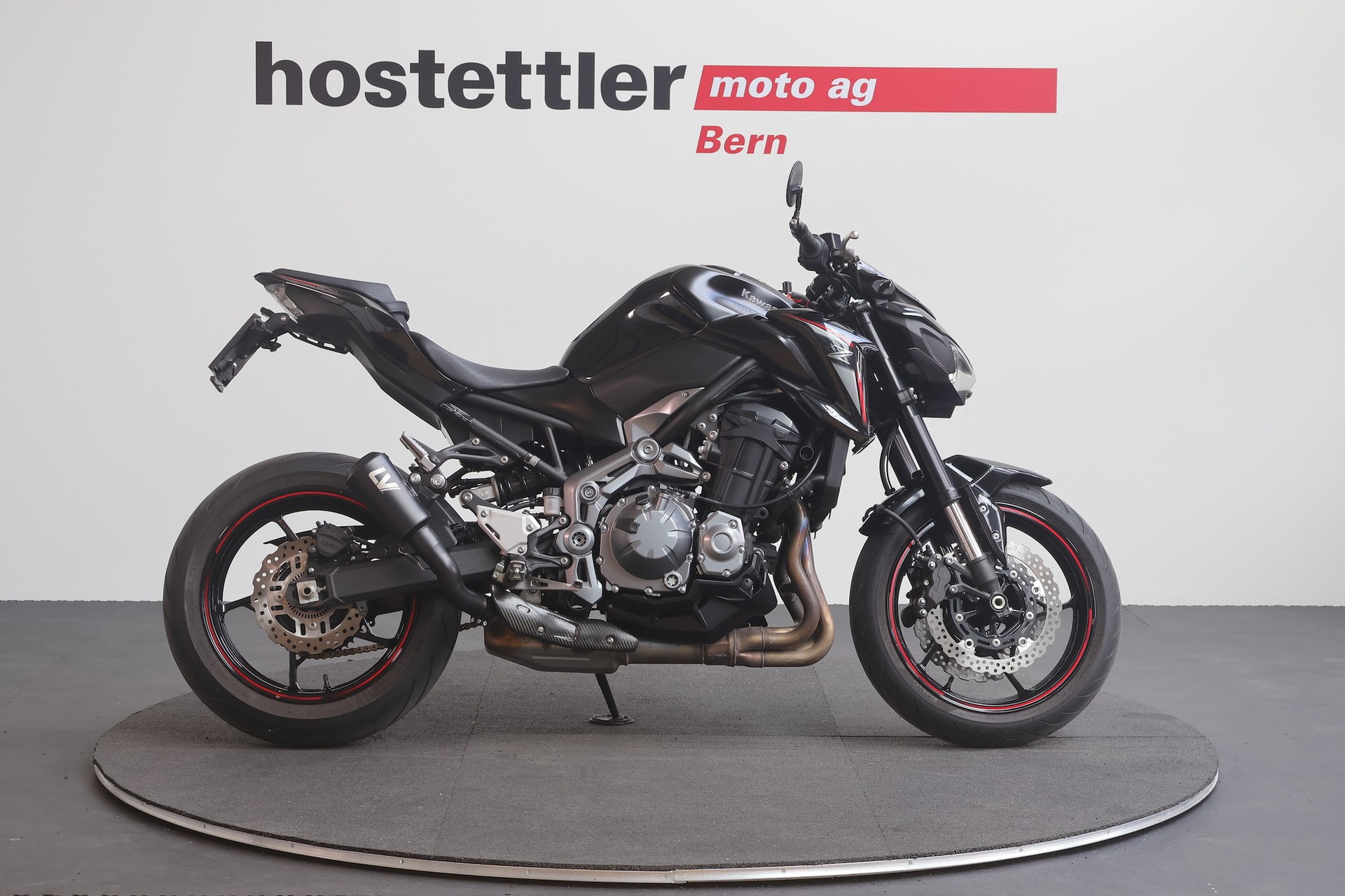 KAWASAKI Z900-image-1