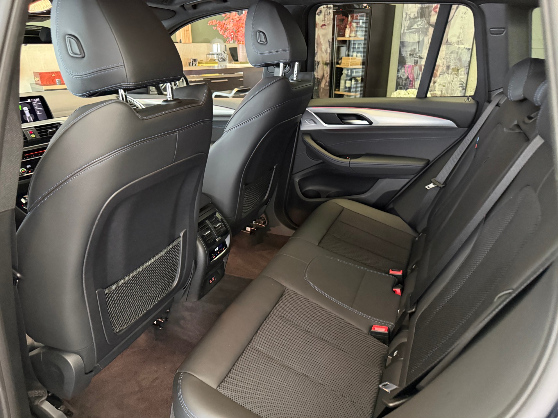 BMW X3 20d xDrive-image-15