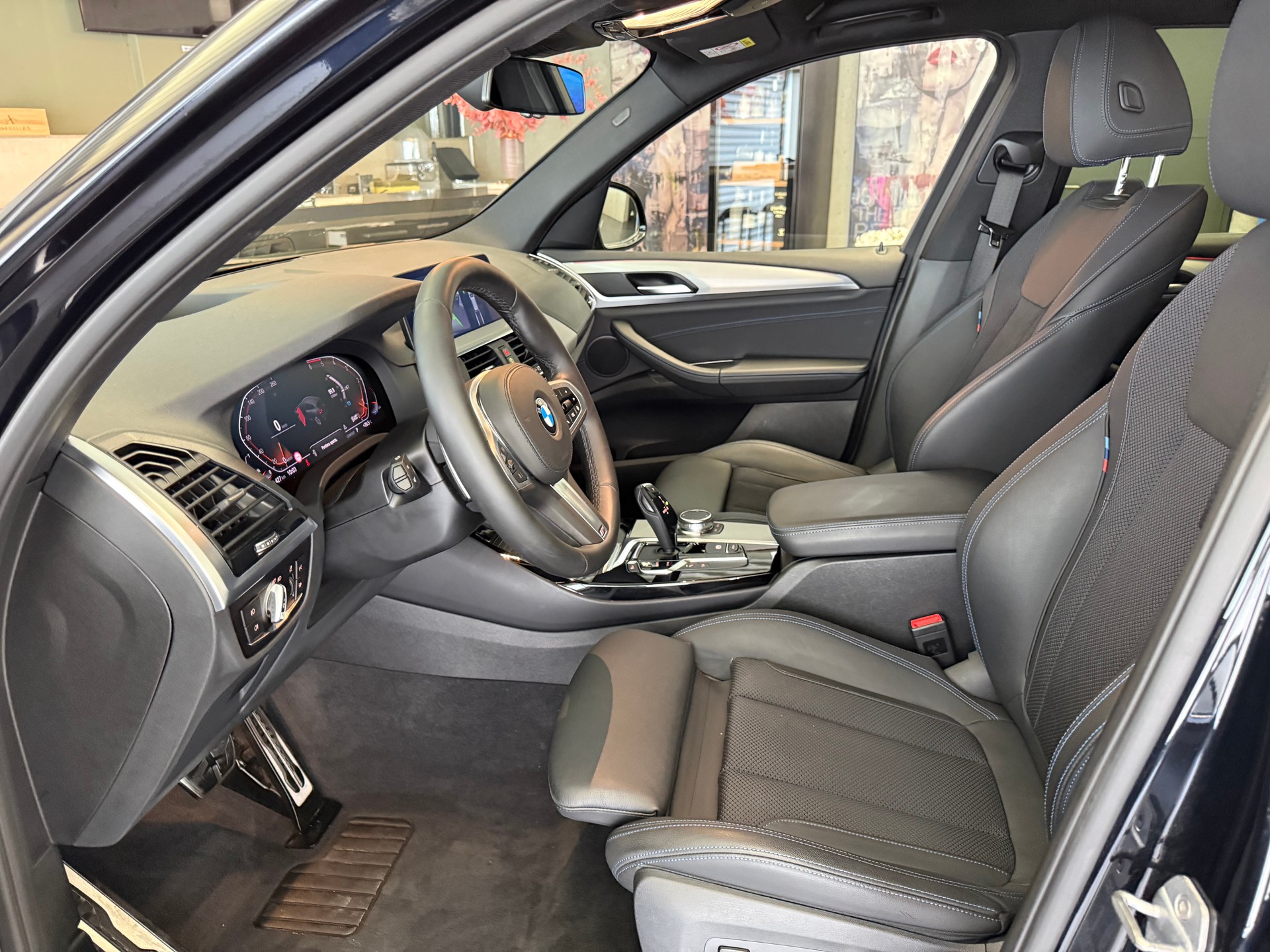 BMW X3 20d xDrive-image-17