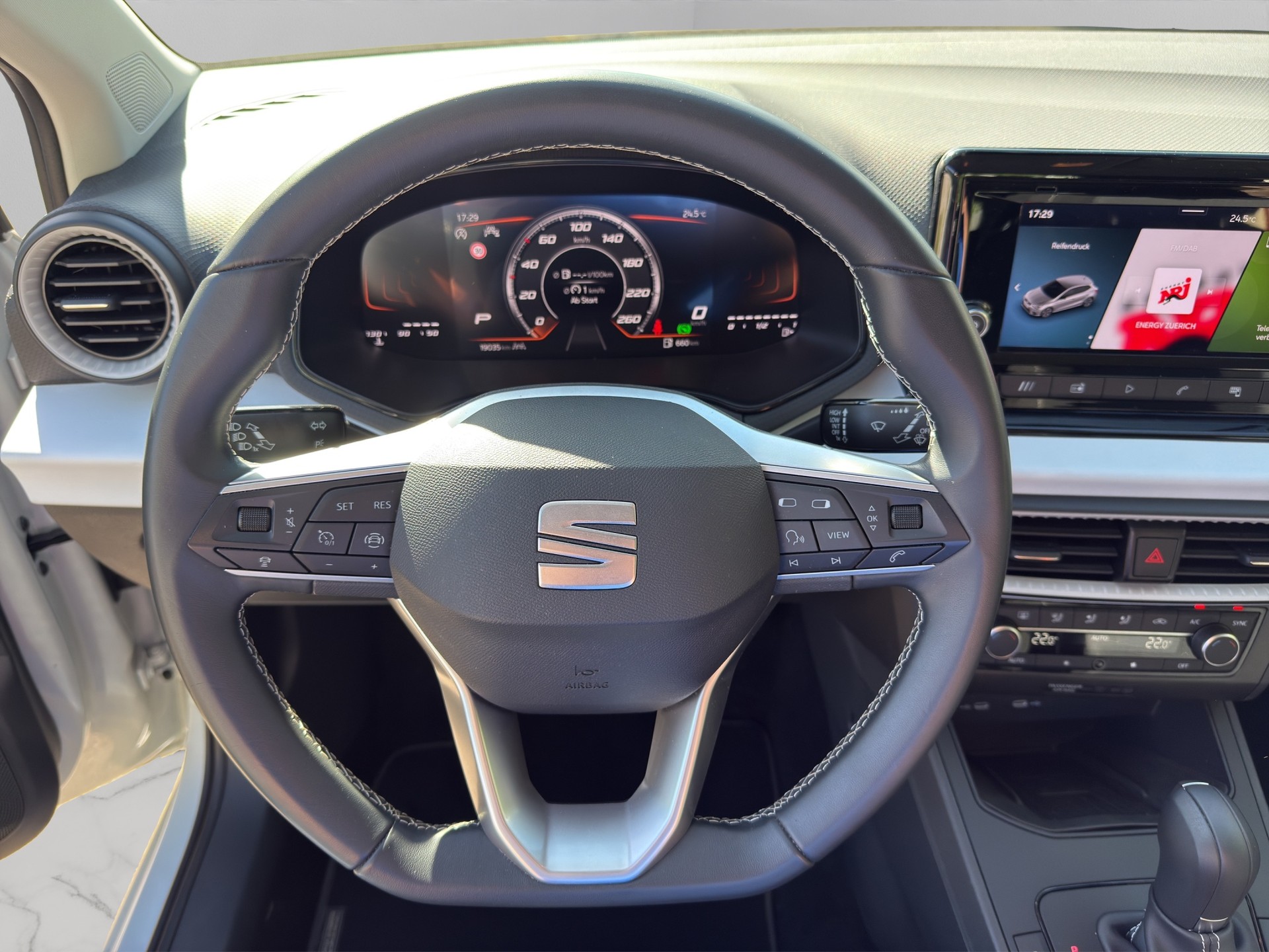 SEAT Ibiza 1.0 EcoTSI Move DSG * ACC * Werksgarantie * 8 fach *-image-11