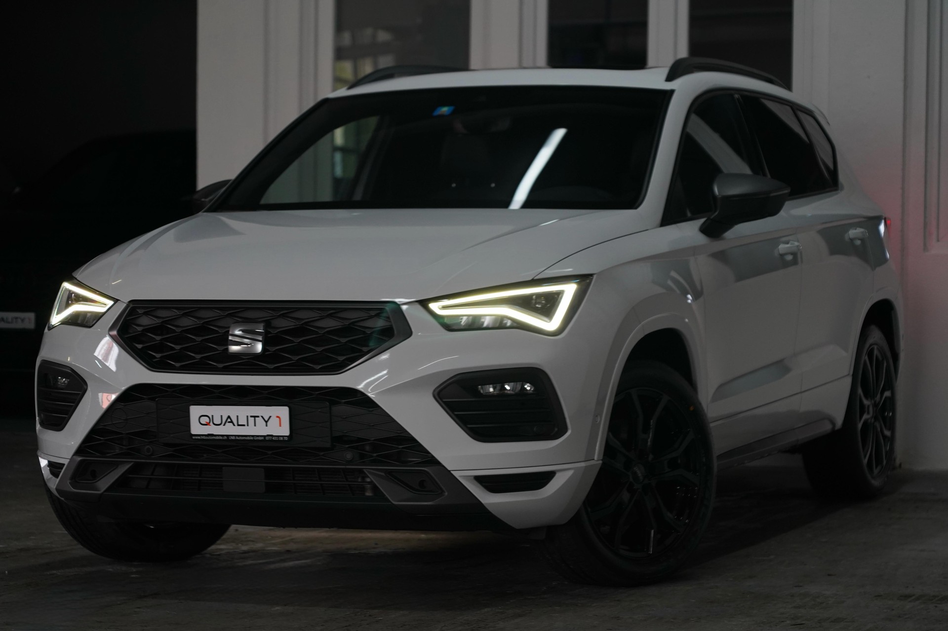 SEAT Ateca 2.0 TSI FR 4Drive DSG-image-3