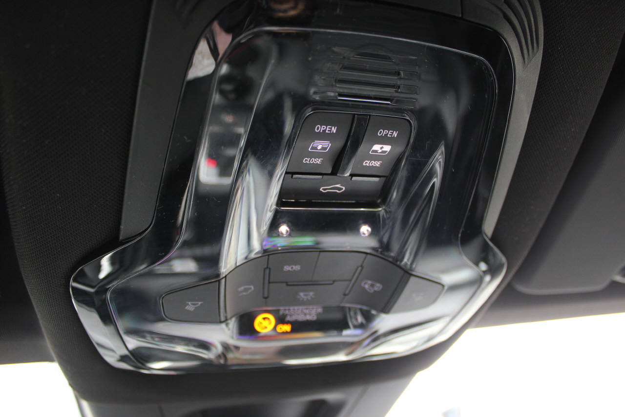 ALFA ROMEO Tonale 1.3 Plug-in Hybrid Veloce Q4 Premium Sky-image-14
