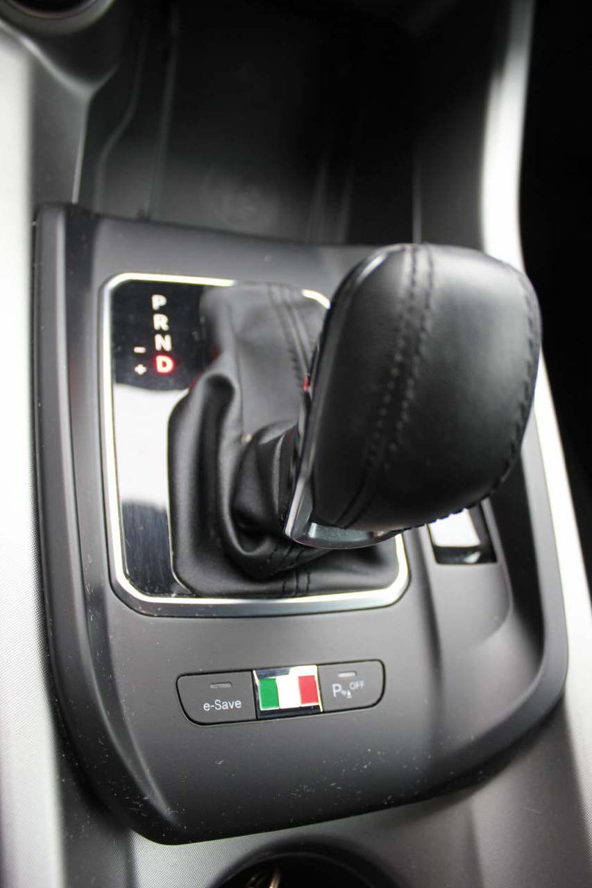 ALFA ROMEO Tonale 1.3 Plug-in Hybrid Veloce Q4 Premium Sky-image-13