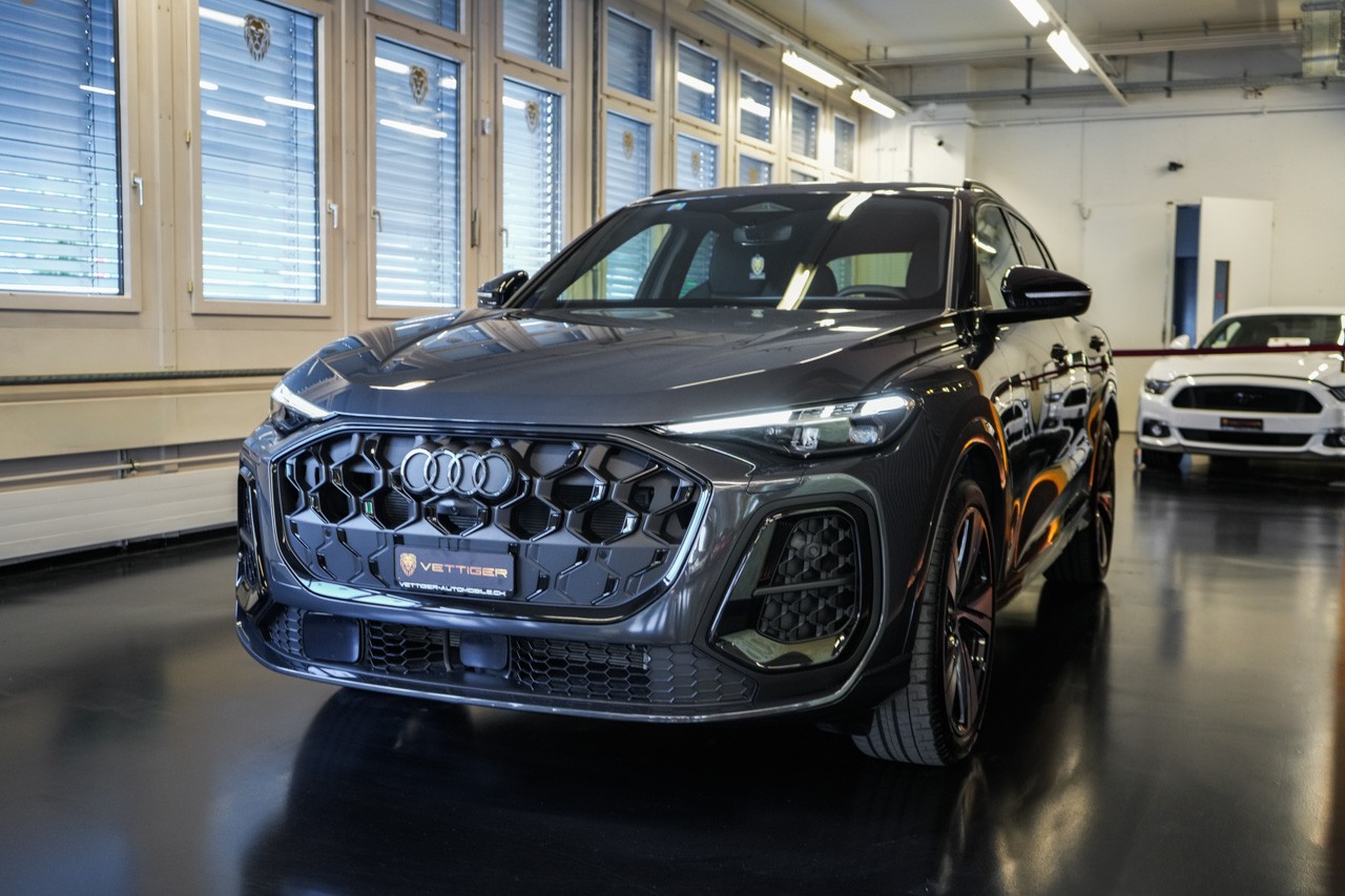 AUDI Q5 e-hybrid quattro 270 kW S-tronic-showroom-element-2