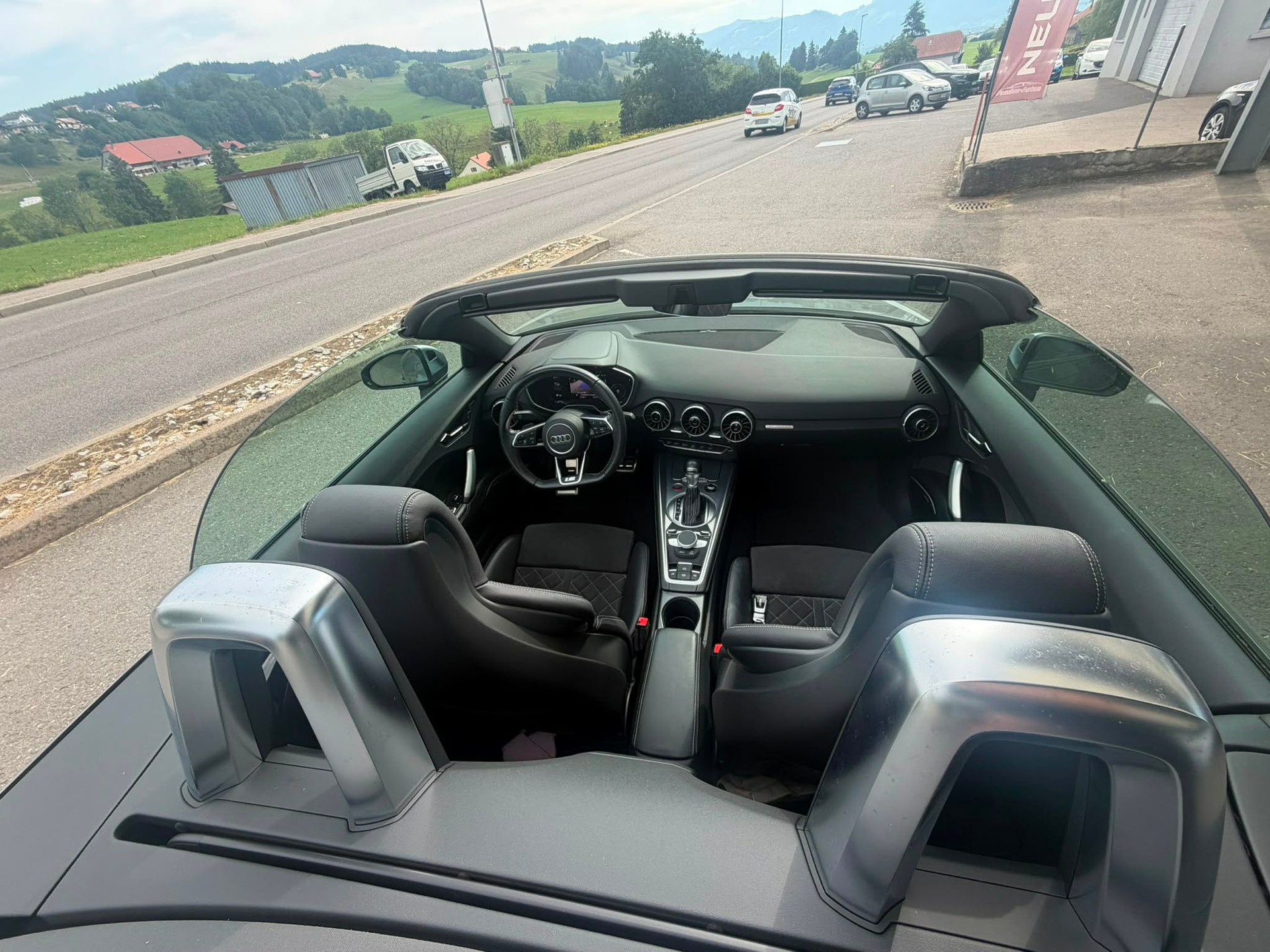 AUDI TT Roadster TTS S-tronic quattro-image-12