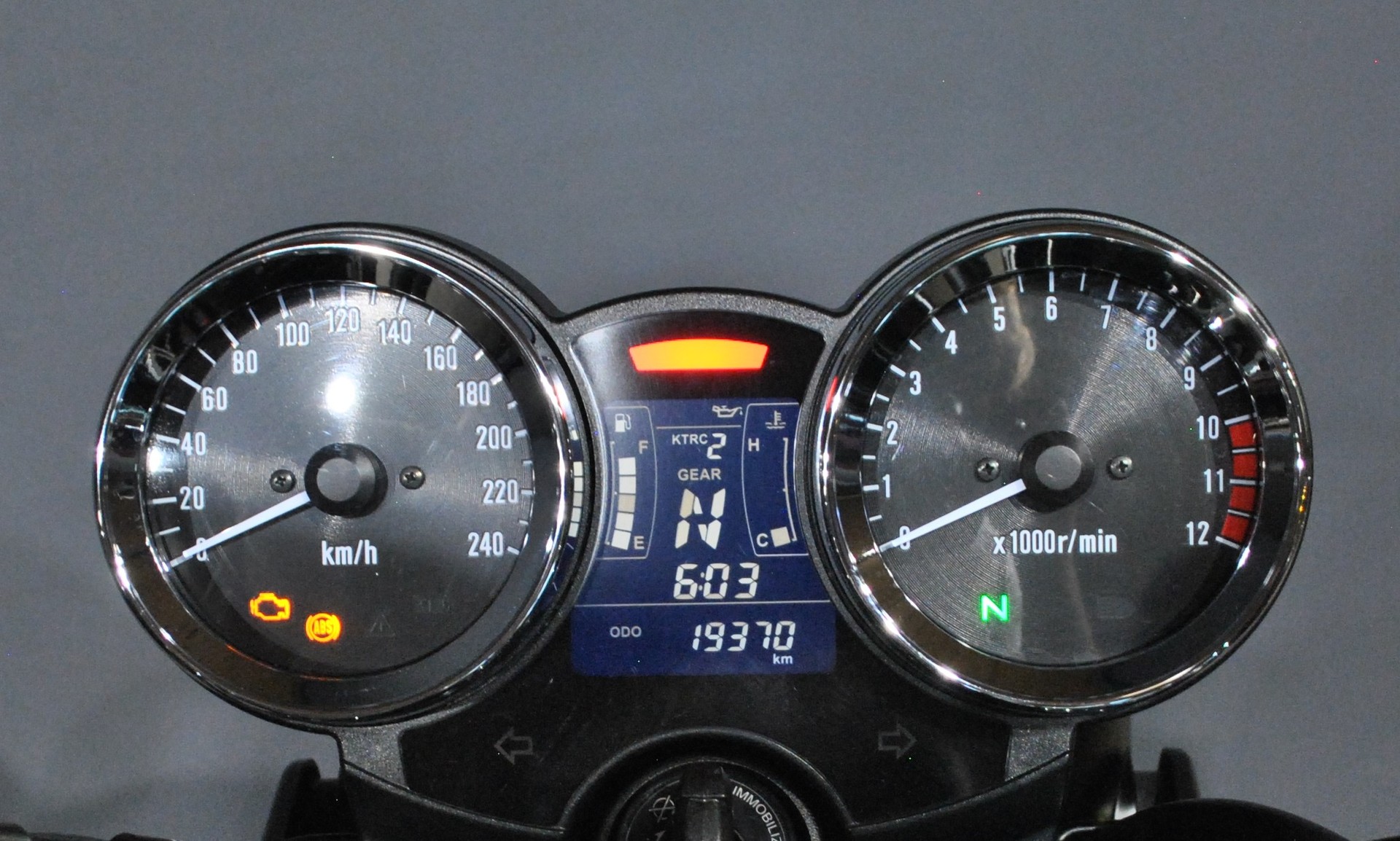 KAWASAKI Z 900 RS-image-5