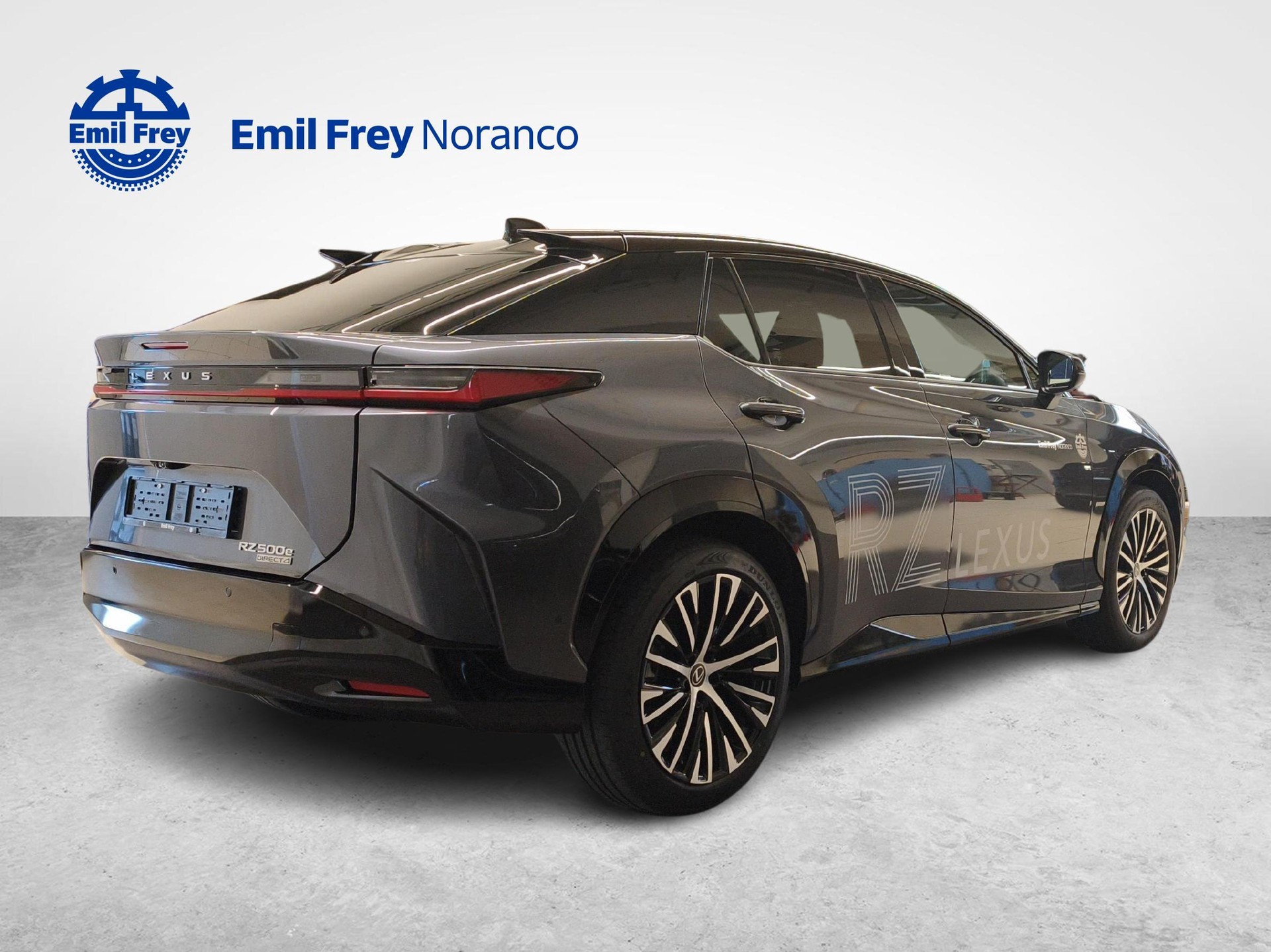 LEXUS RZ 500e Excellence-image-4