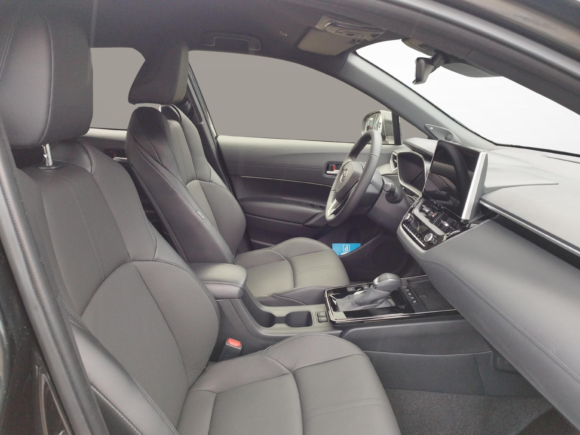 TOYOTA Corolla Cross 2.0 HSD Premium AWD-i-image-9