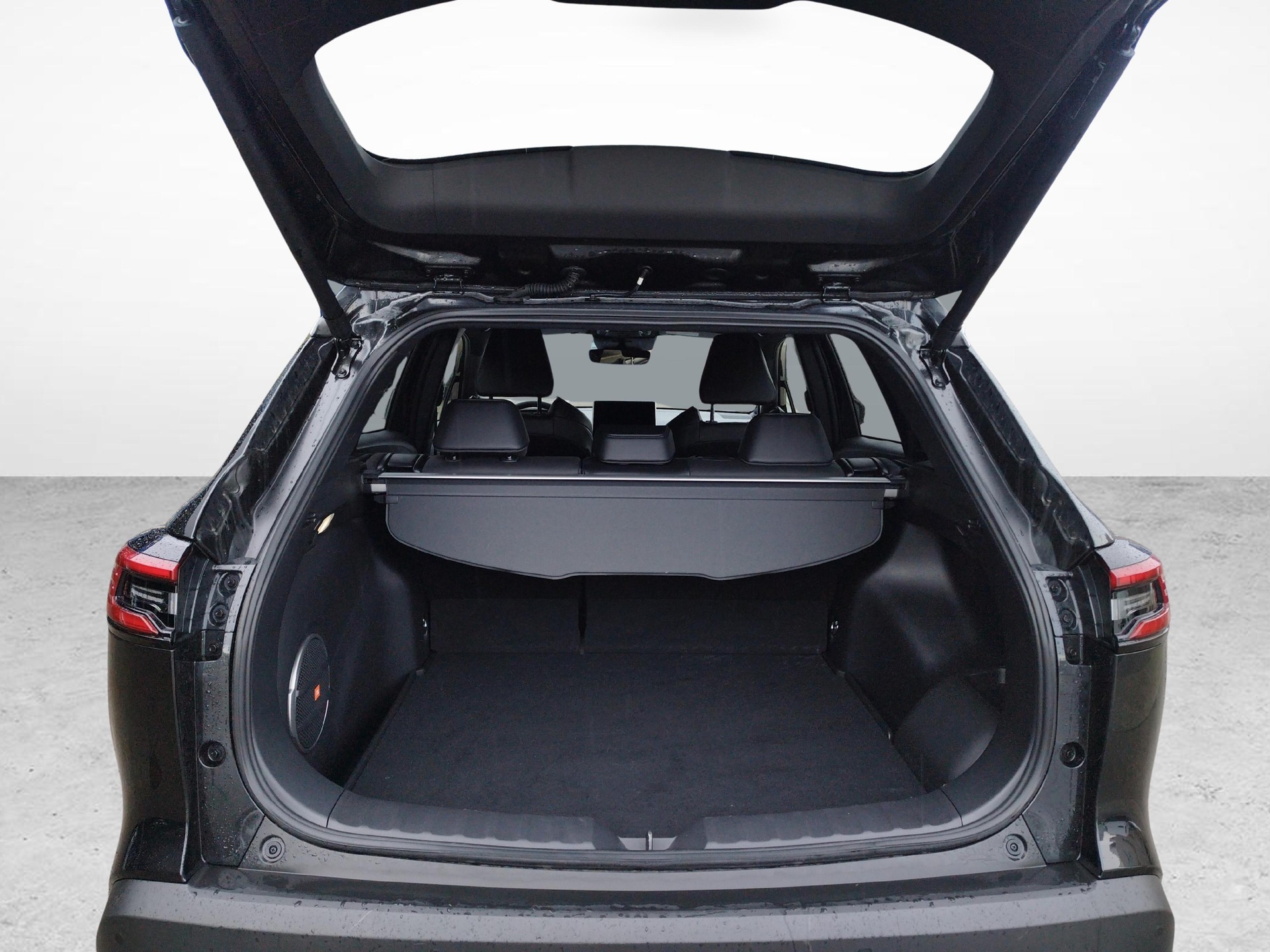 TOYOTA Corolla Cross 2.0 HSD Premium AWD-i-image-11