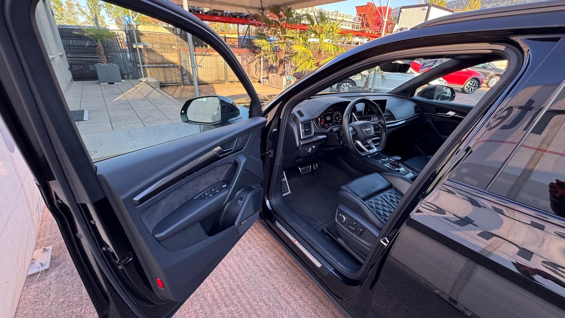 AUDI SQ5 TDI quattro tiptronic-image-16