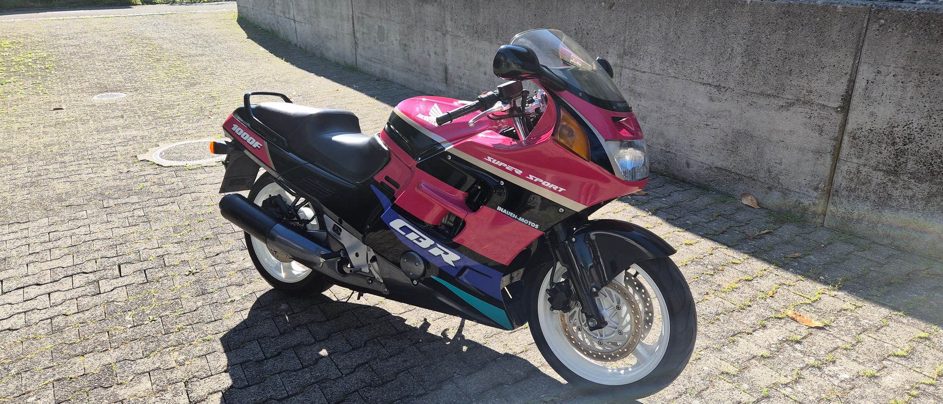 HONDA CBR 1000 F K/L SuperSport-image-0