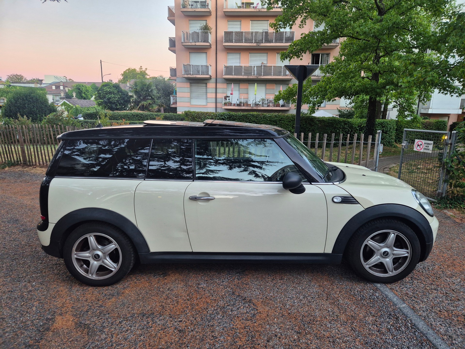 MINI Clubman Cooper Steptronic-image-3