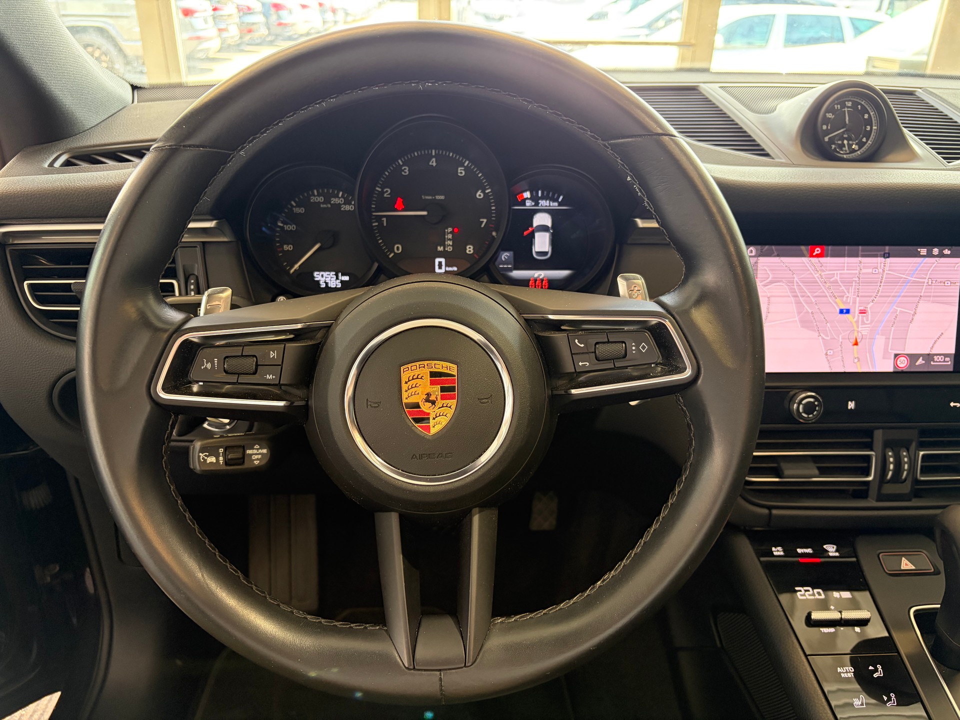 PORSCHE Macan PDK | CH | Swiss Package | Sitzbelüftung | PDLS+ | Panorama | 18-Weg Sportsitze |-image-18