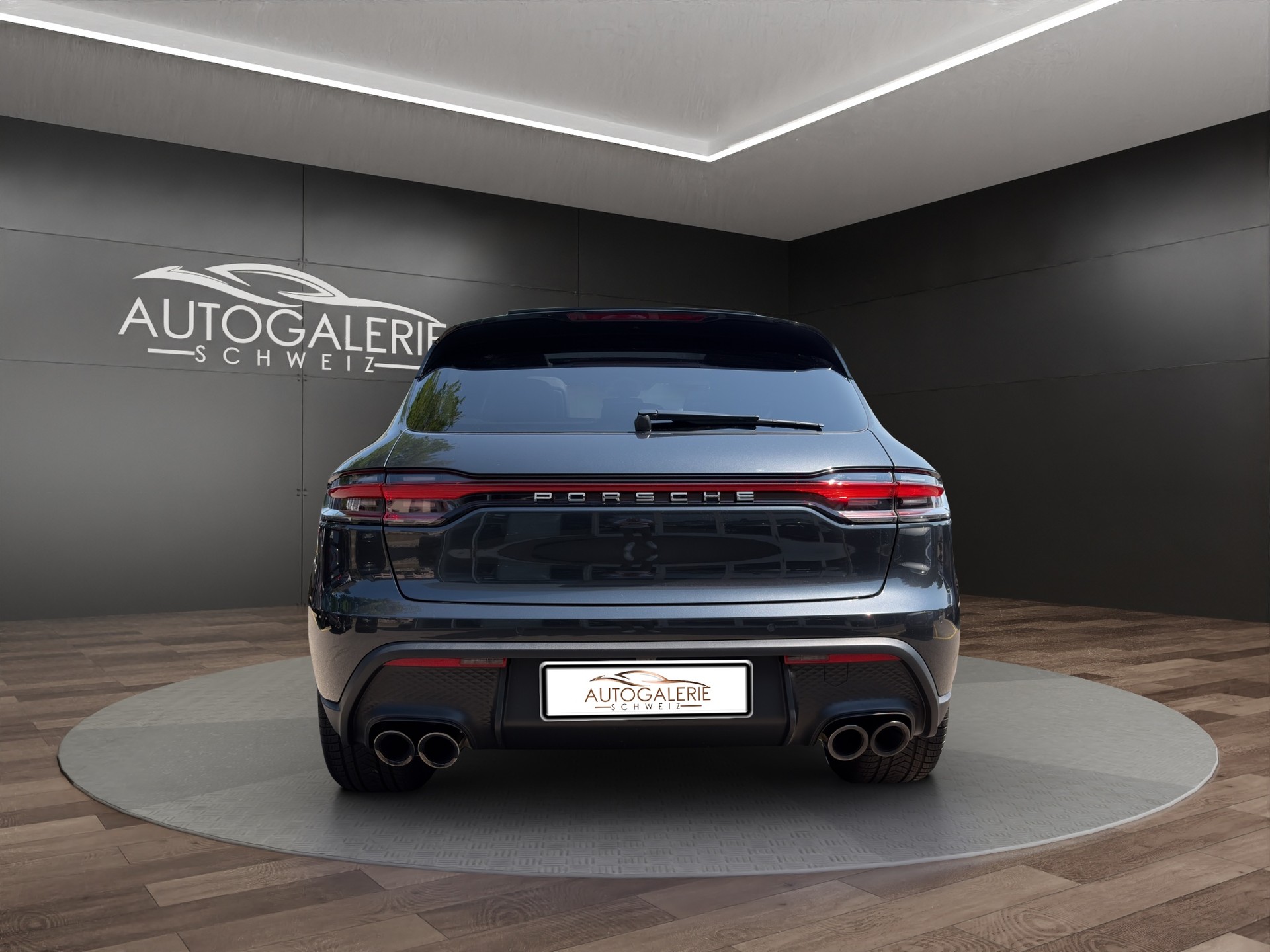 PORSCHE Macan PDK | CH | Swiss Package | Sitzbelüftung | PDLS+ | Panorama | 18-Weg Sportsitze |-showroom-element-3