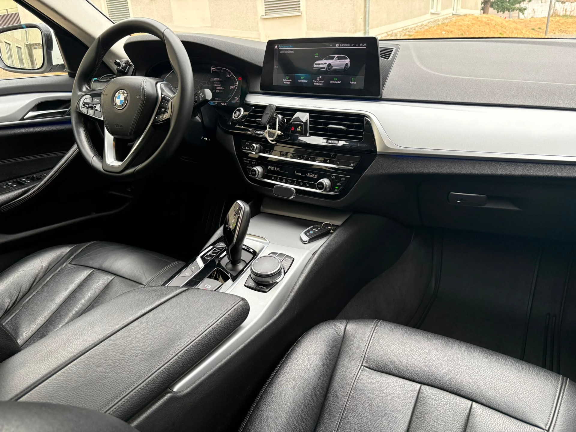 BMW 520d-image-4