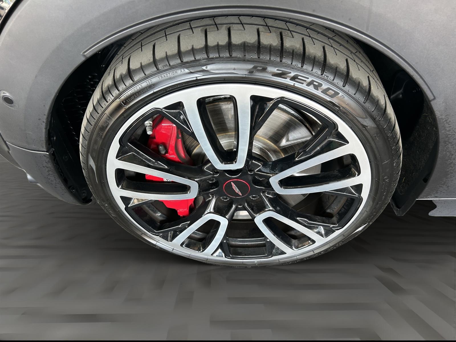 MINI Clubman F54 2.0i John Cooper Works ALL4-image-29