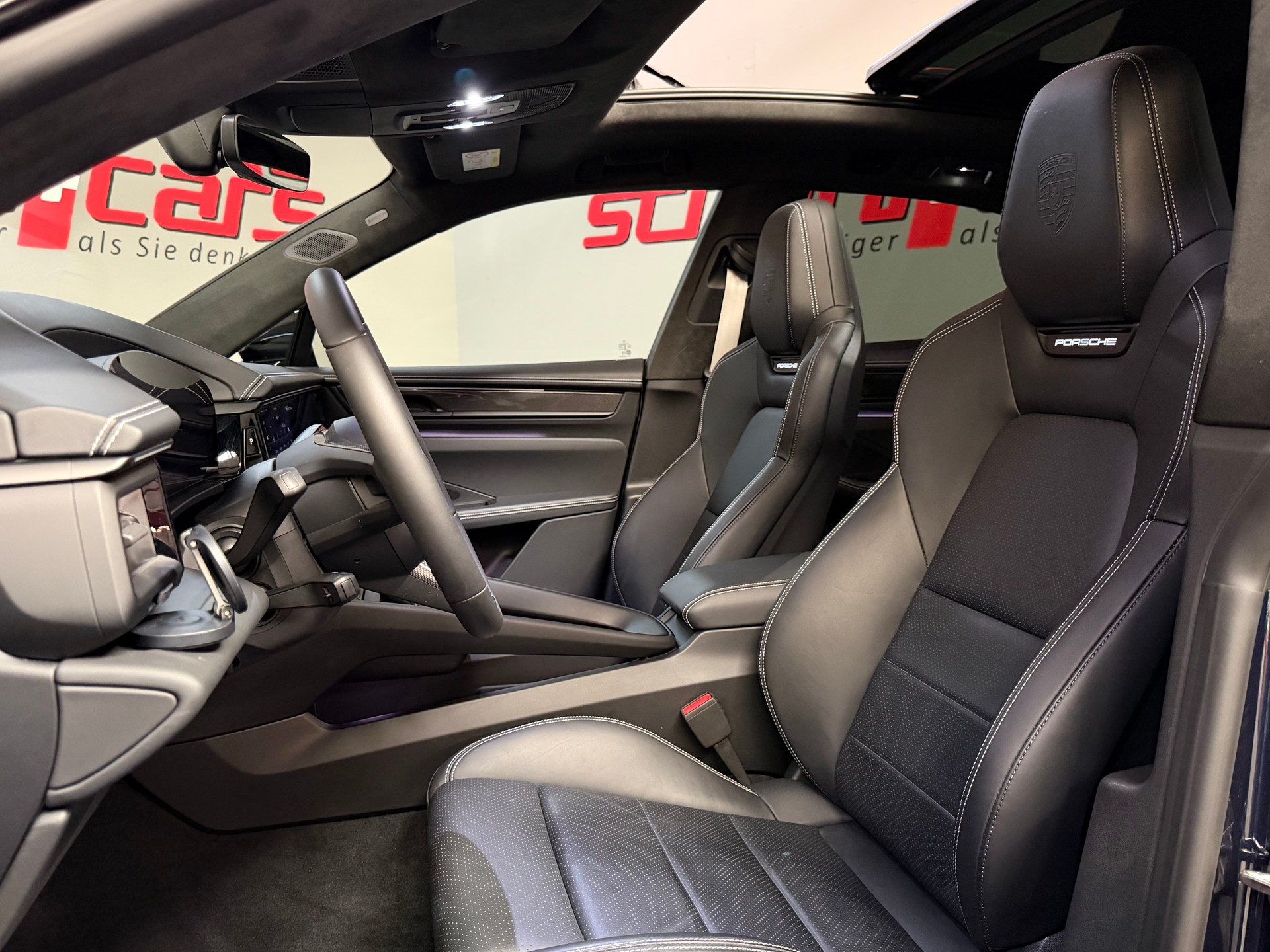 PORSCHE Macan Turbo 100kWh-image-14