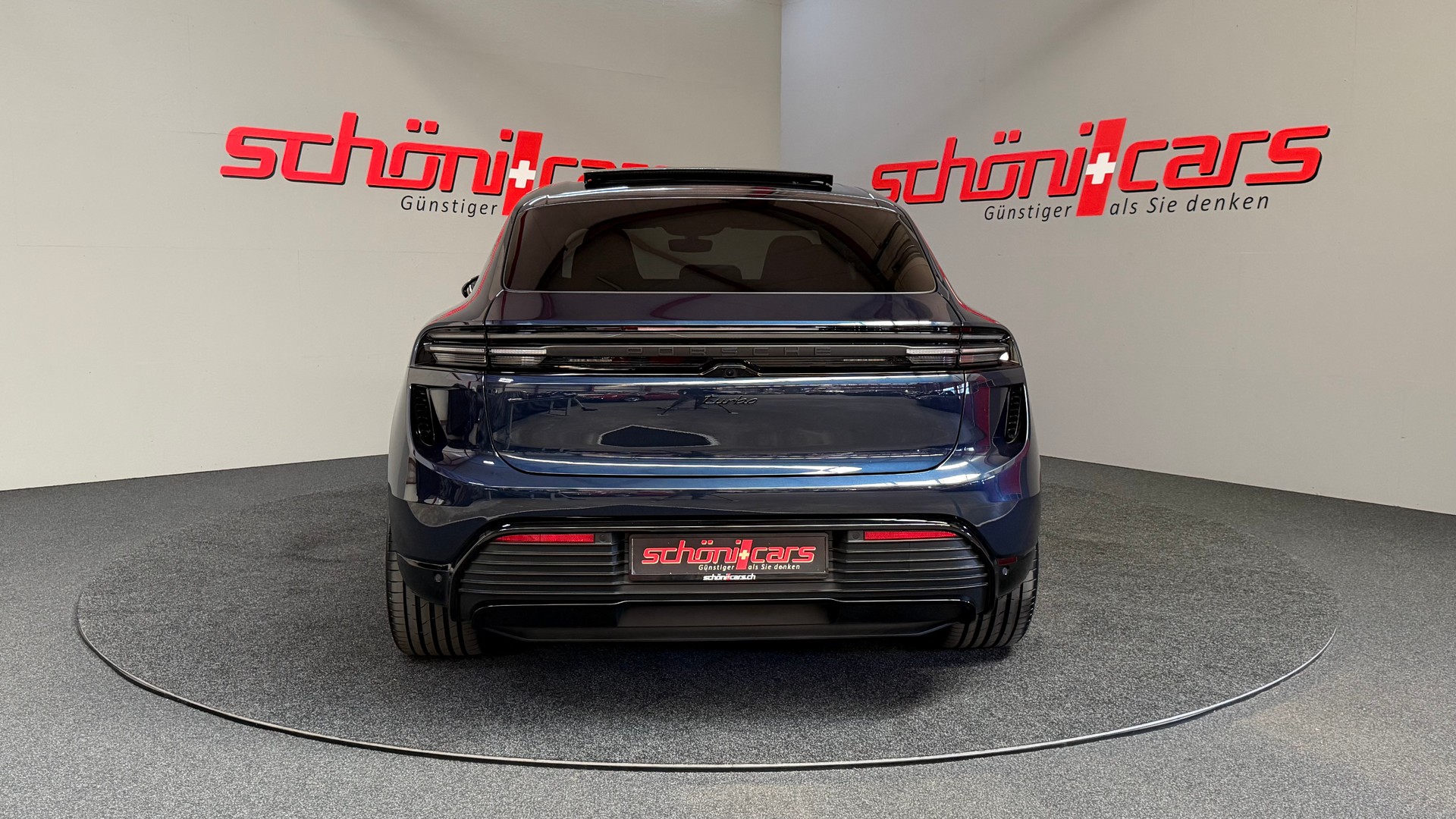PORSCHE Macan Turbo 100kWh-image-4