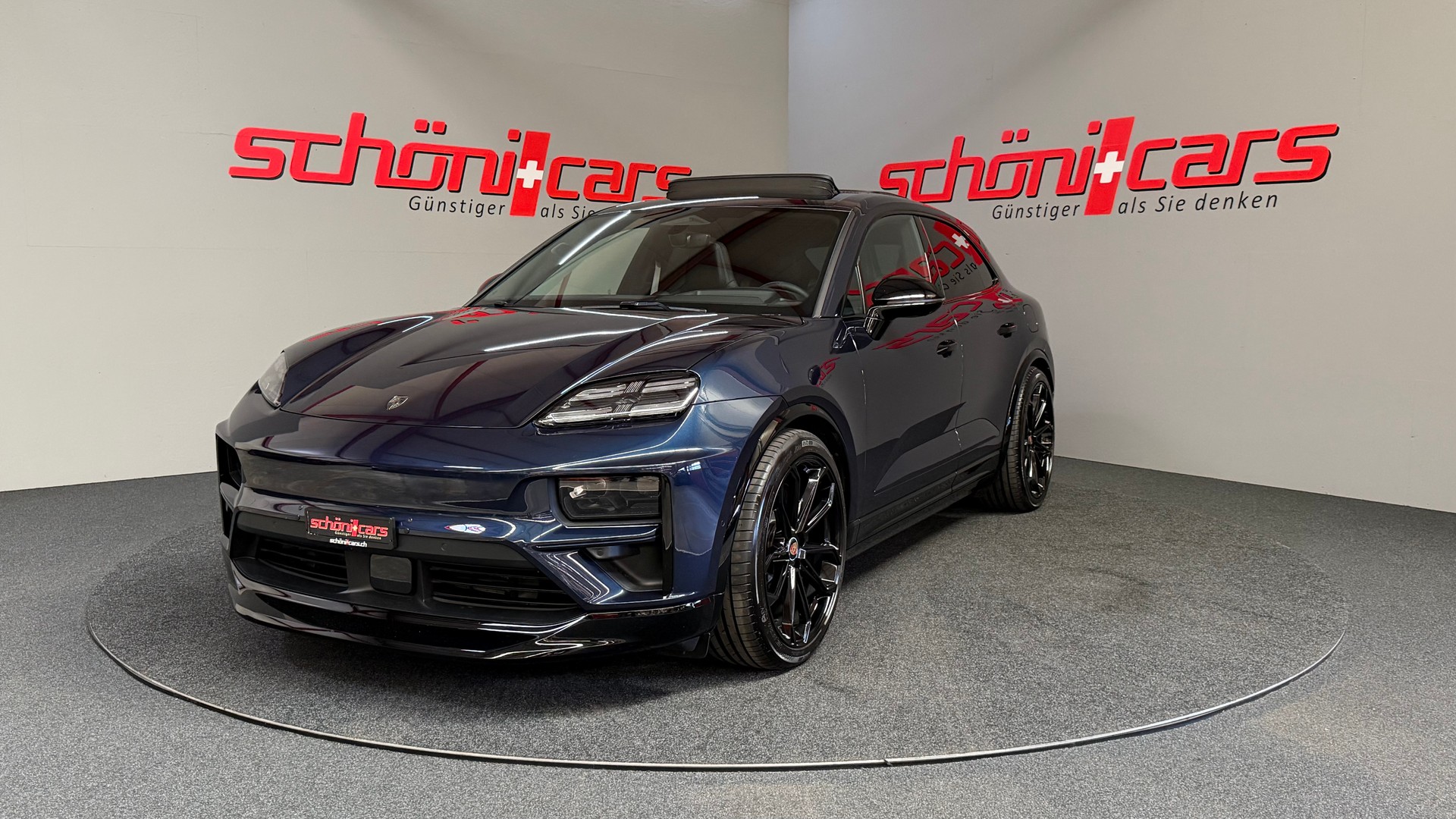 PORSCHE Macan Turbo 100kWh