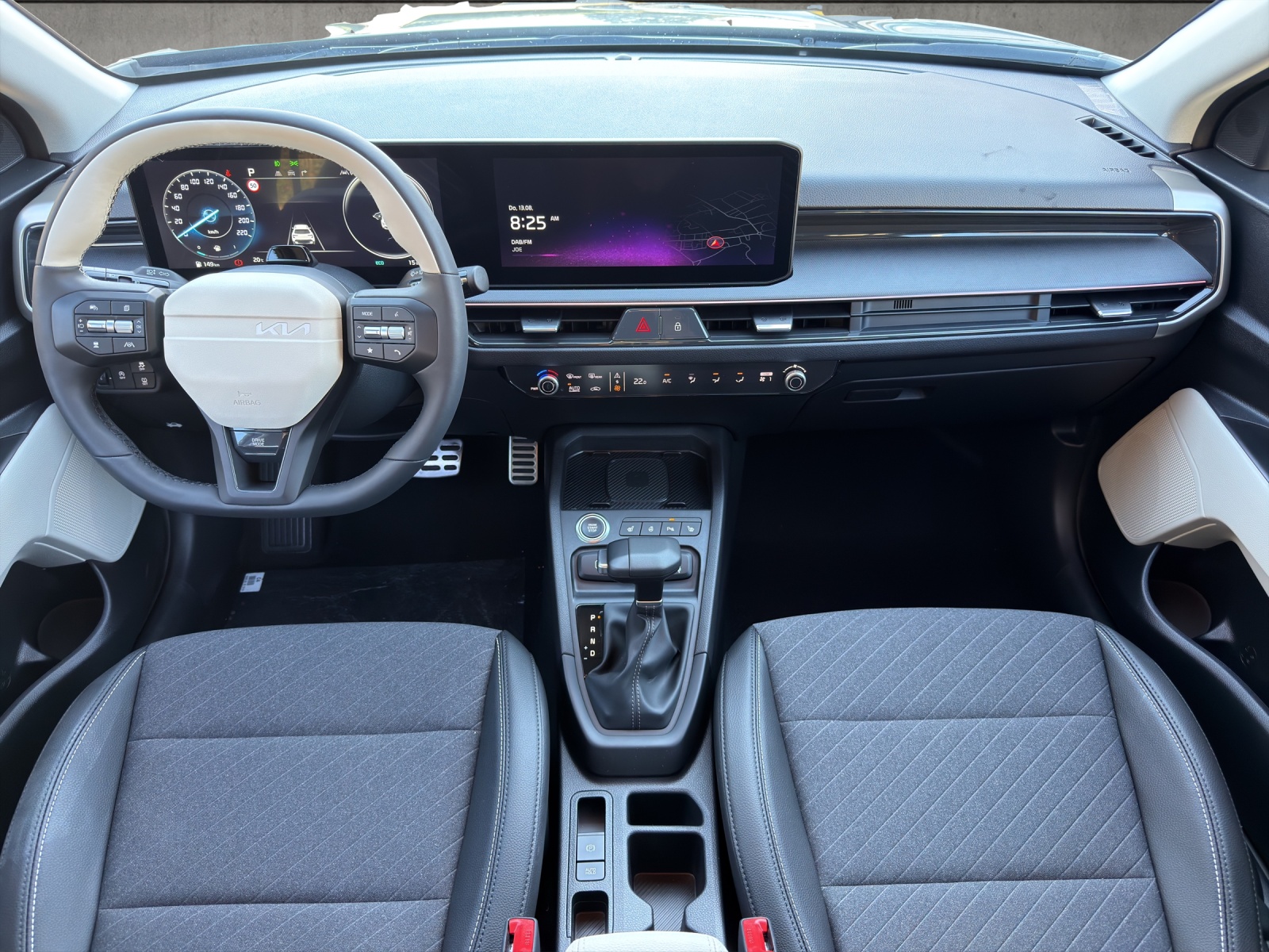 KIA Stonic 1.0 T-GDi MHEV GT-Line-image-10