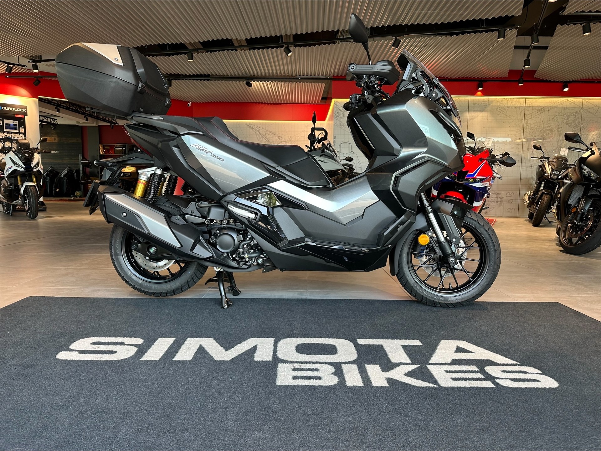 HONDA ADV 350