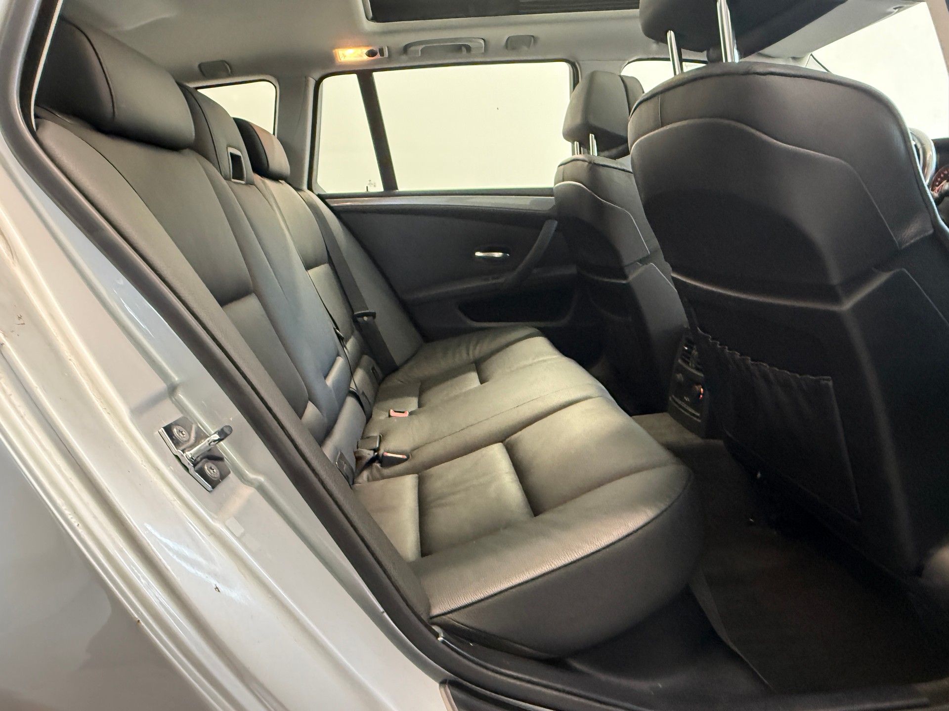 BMW 530d Touring Steptronic-image-12