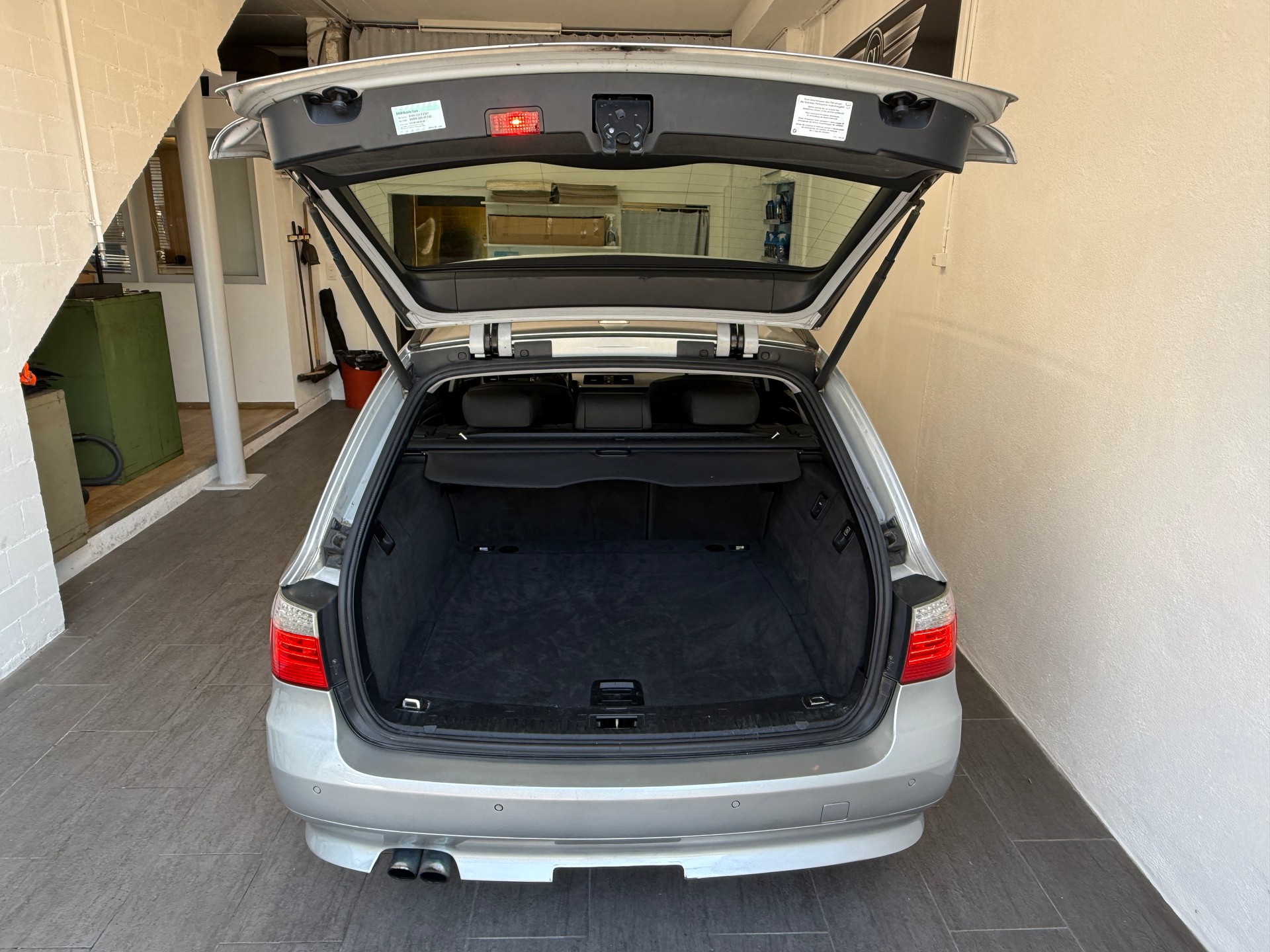 BMW 530d Touring Steptronic-image-8