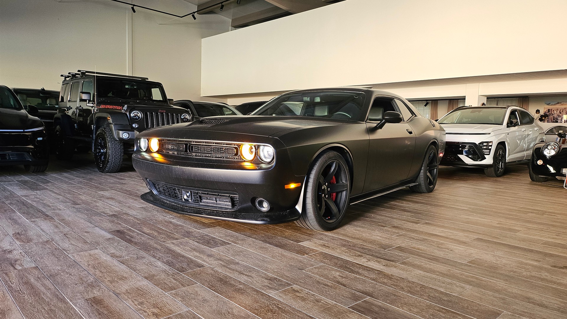 DODGE SRT 392 6.4 V8HEMI 🔥Seidenmatt🔥Grail Klappenabgasanlage 💣brachialen Sound💣-showroom-element-3