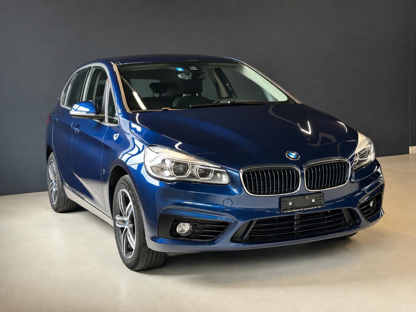 BMW 225xe iPerformance Active Tourer Steptronic-image-6