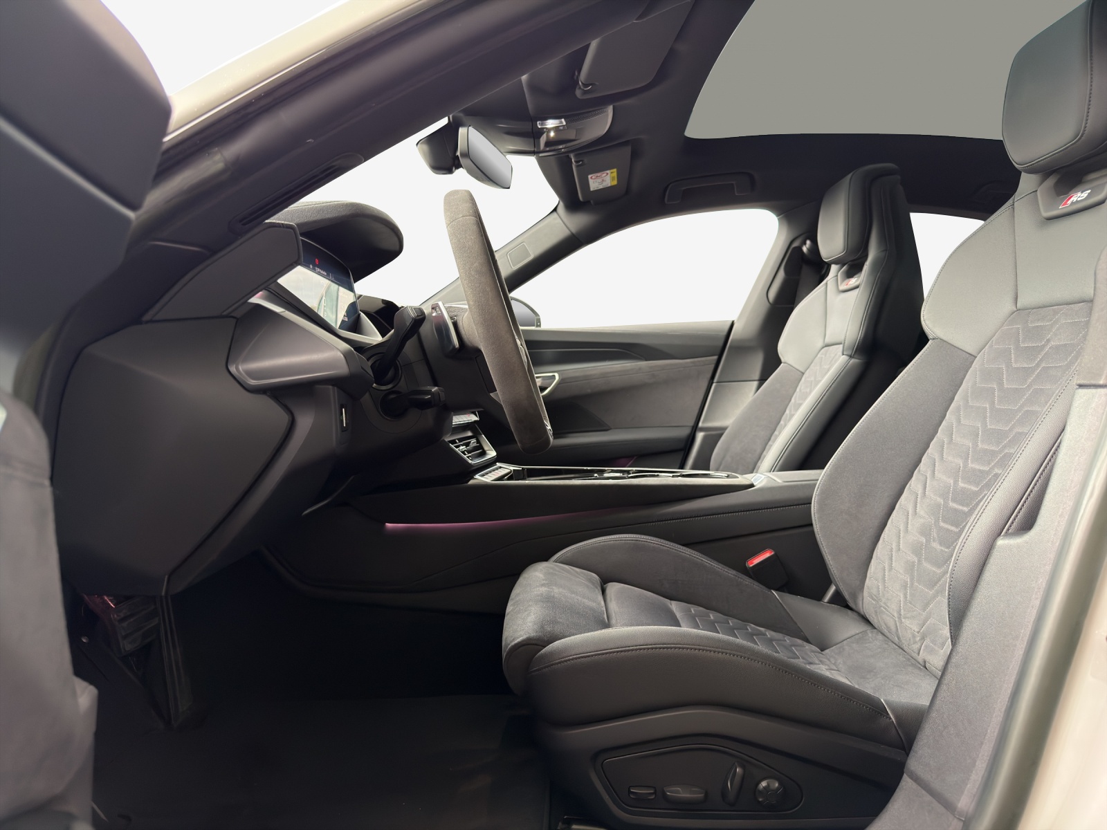 AUDI e-tron GT quattro-image-8