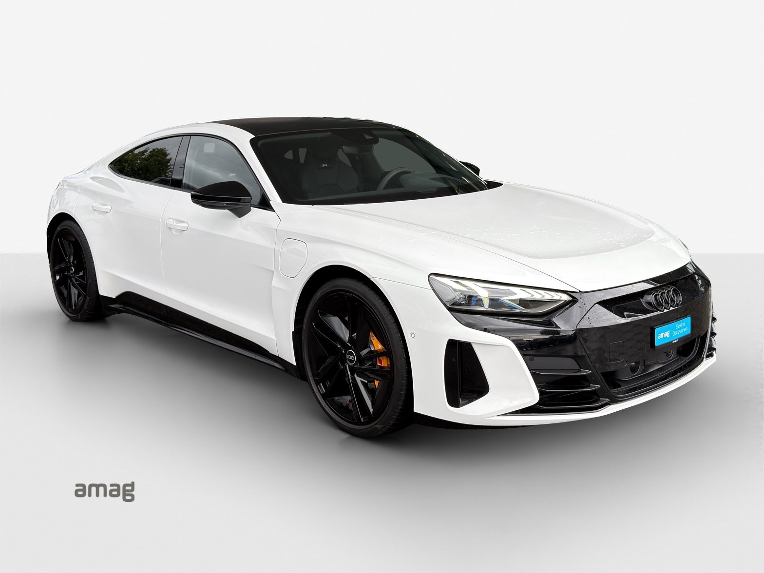 AUDI e-tron GT quattro-image-6