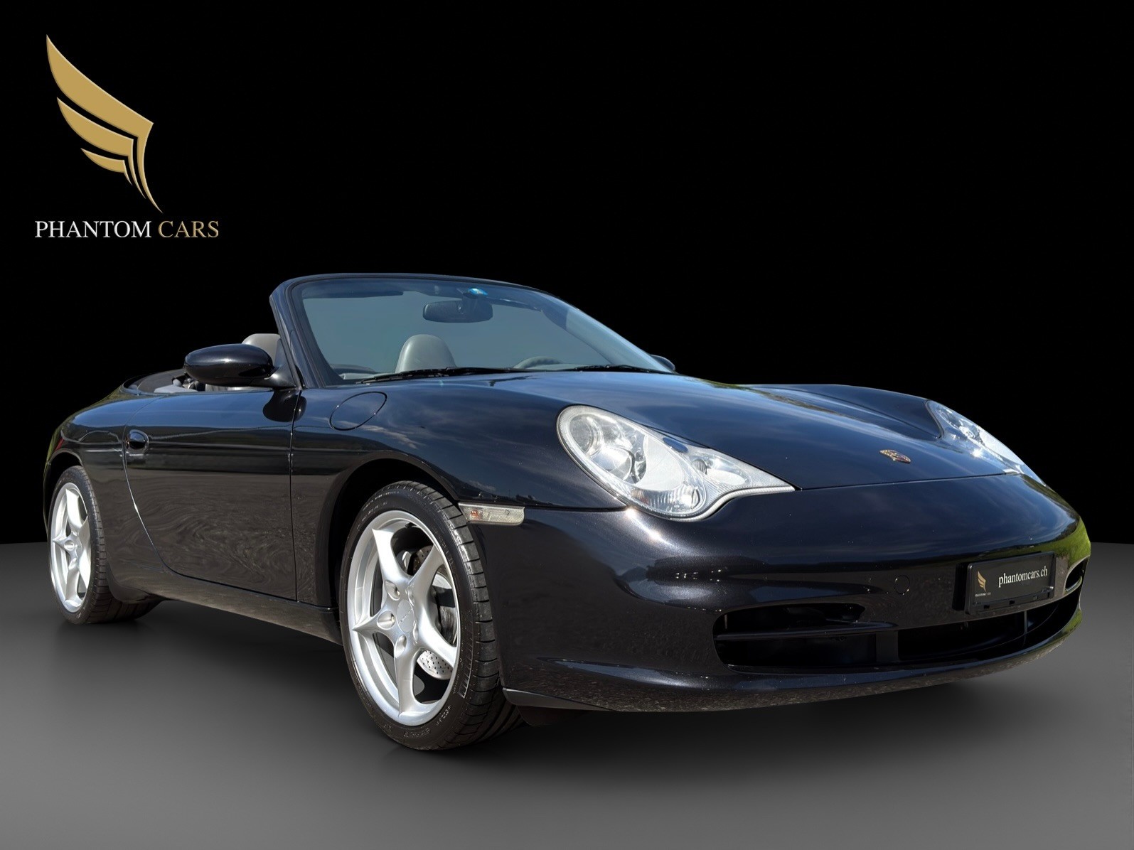 PORSCHE 911 Carrera 4 Cabrio-showroom-element-1