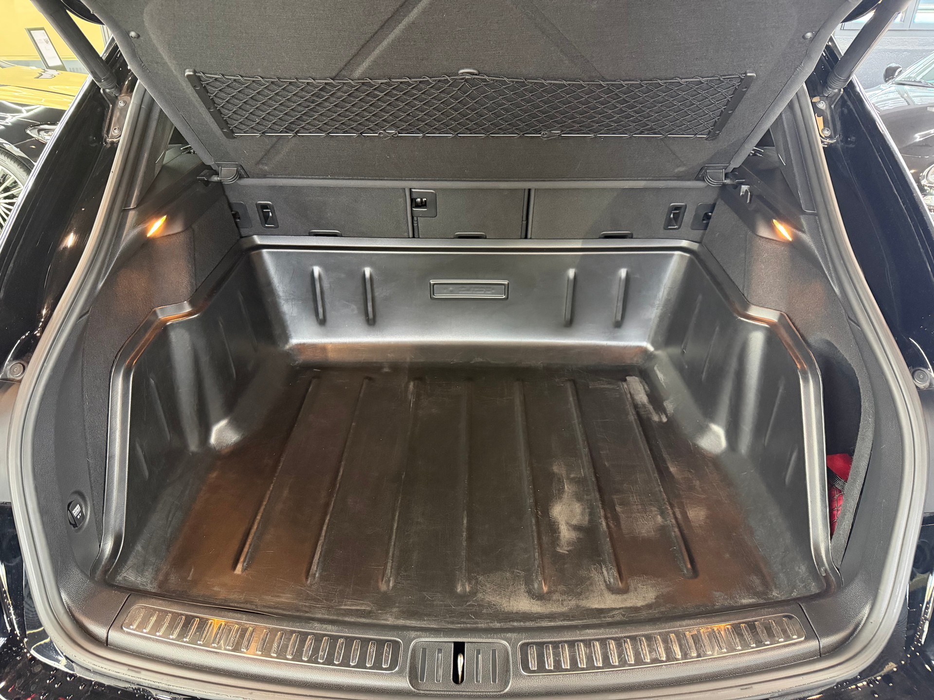 PORSCHE Macan S PDK-image-15
