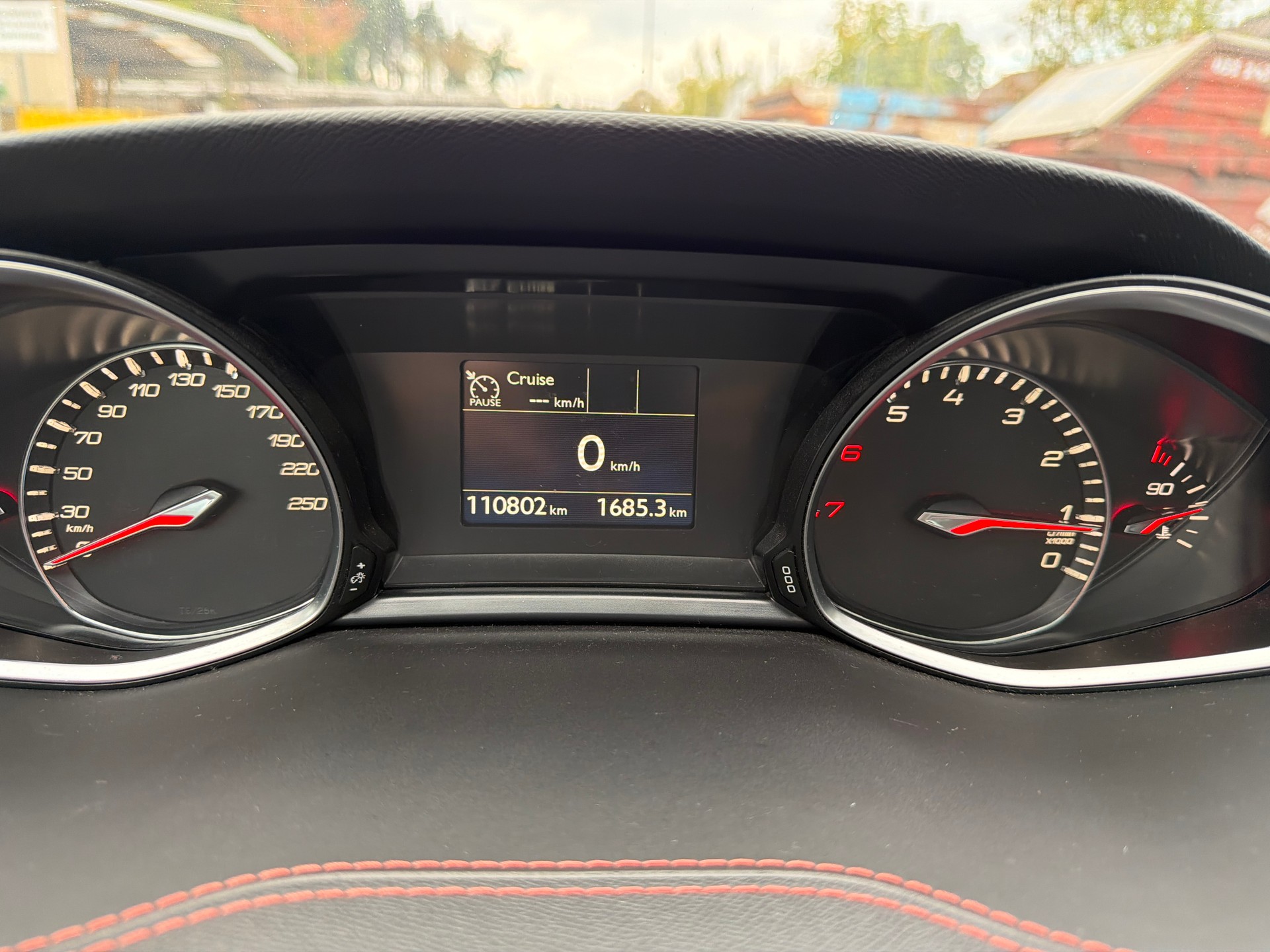 PEUGEOT 308 1.2 Pure Tech GT Line-image-15