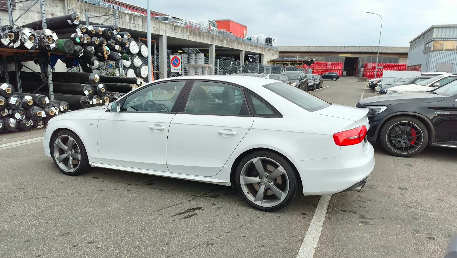 AUDI S4 Limousine 3.0 TFSI quattro S-tronic-image-2