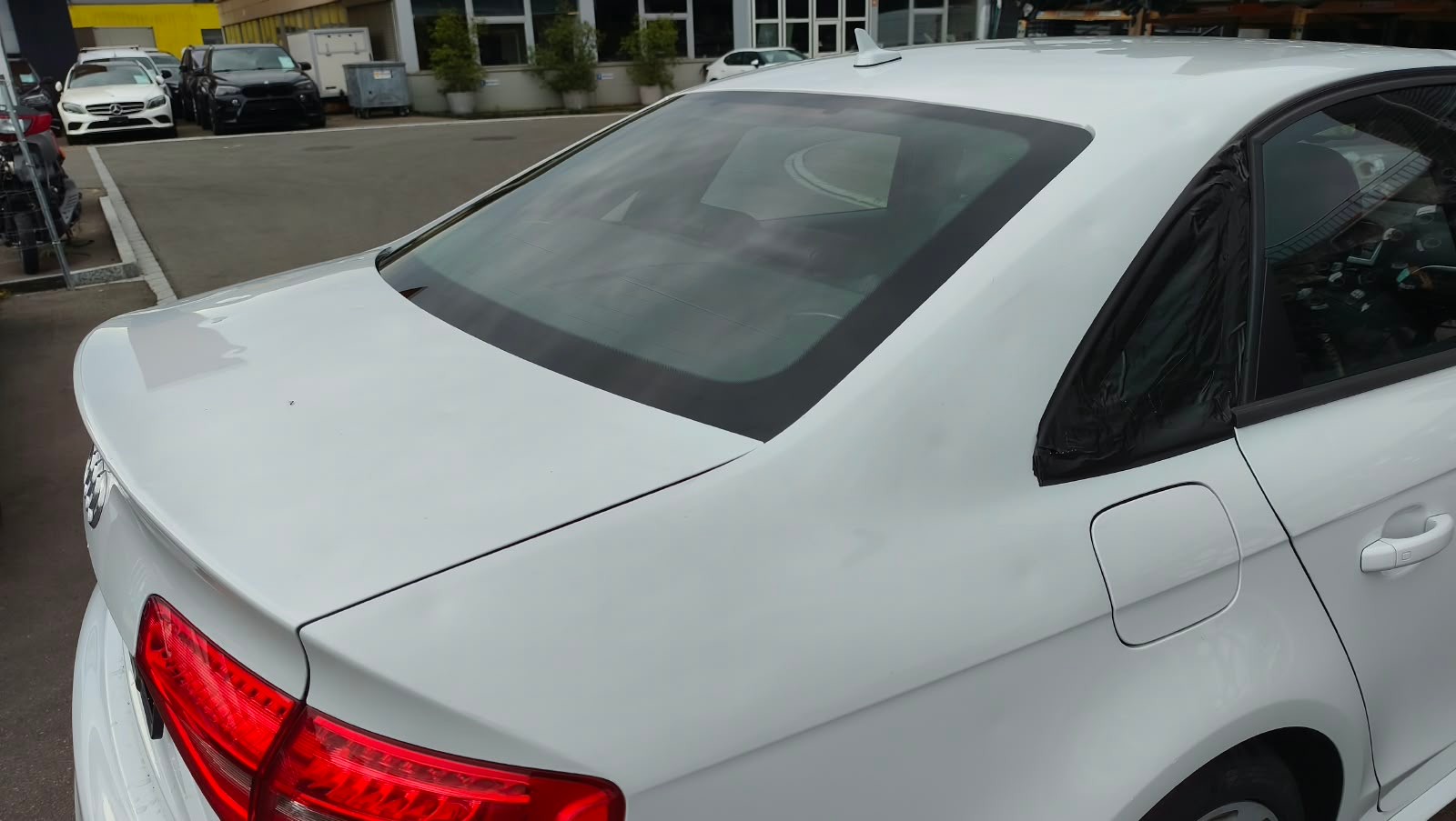 AUDI S4 Limousine 3.0 TFSI quattro S-tronic-image-8