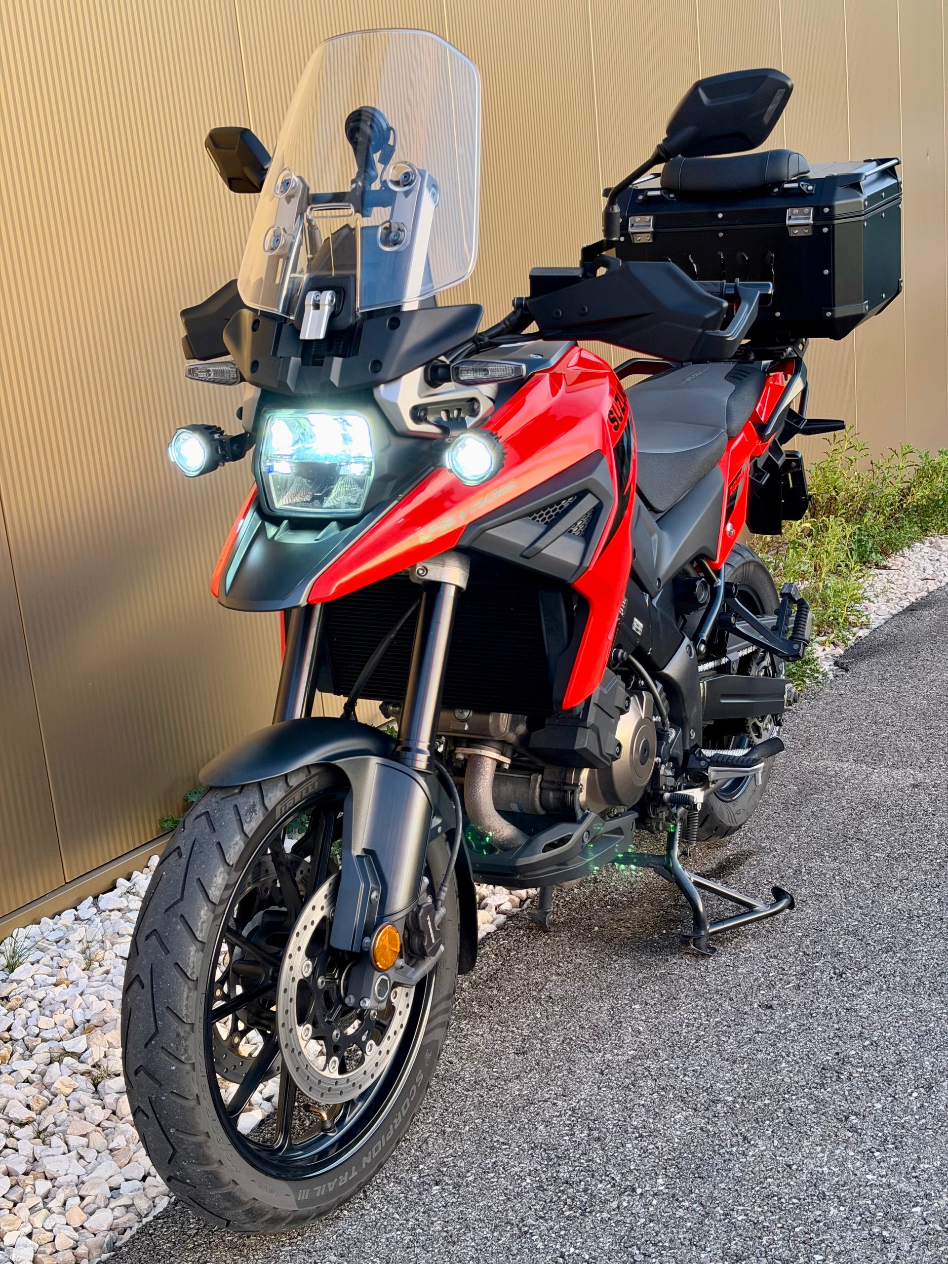 SUZUKI DL 1050-image-7