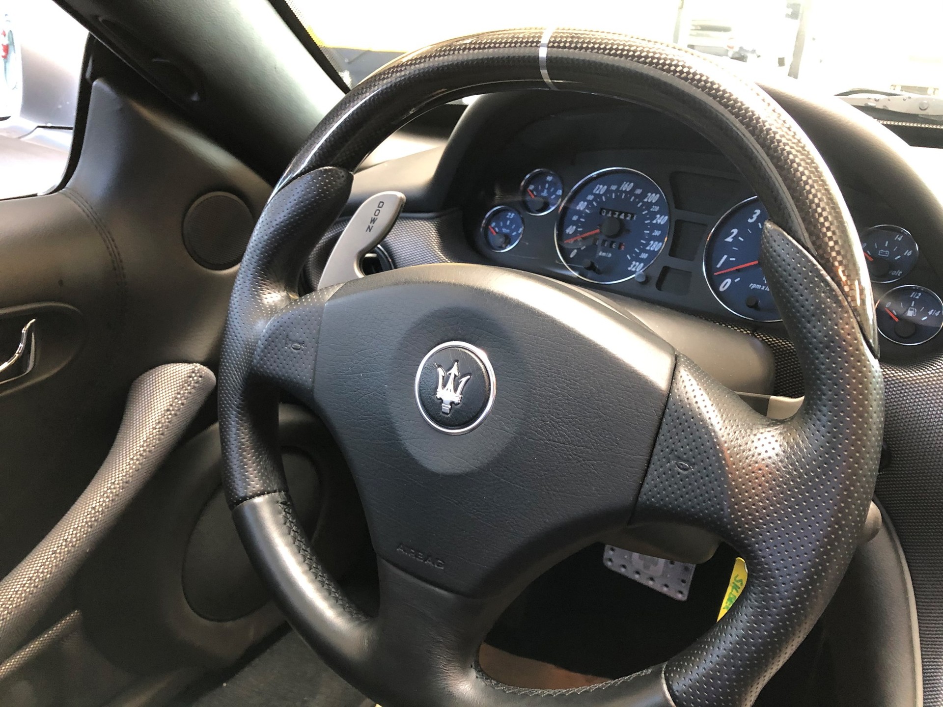 MASERATI Coupé GranSport-image-15
