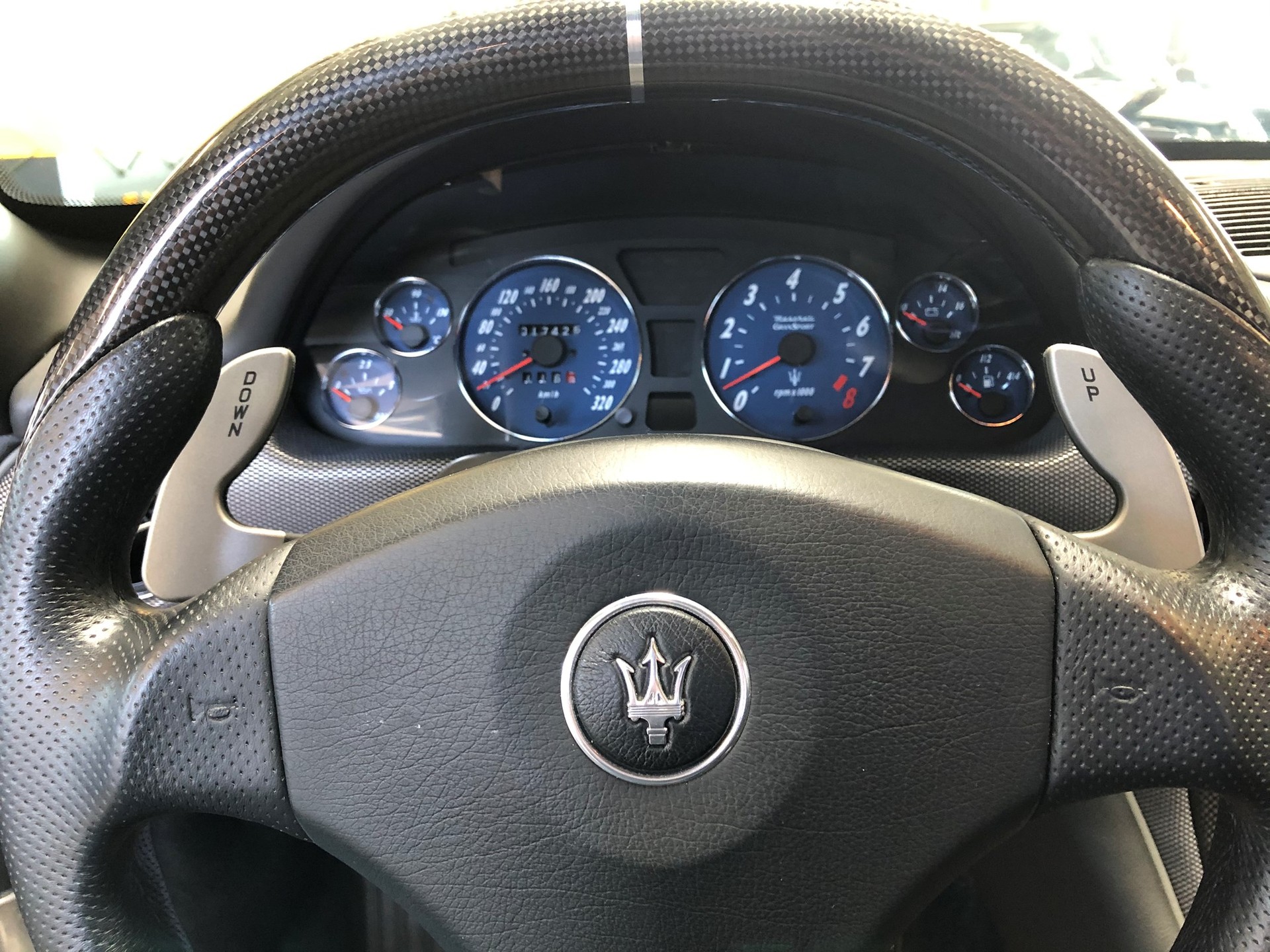 MASERATI Coupé GranSport-image-27
