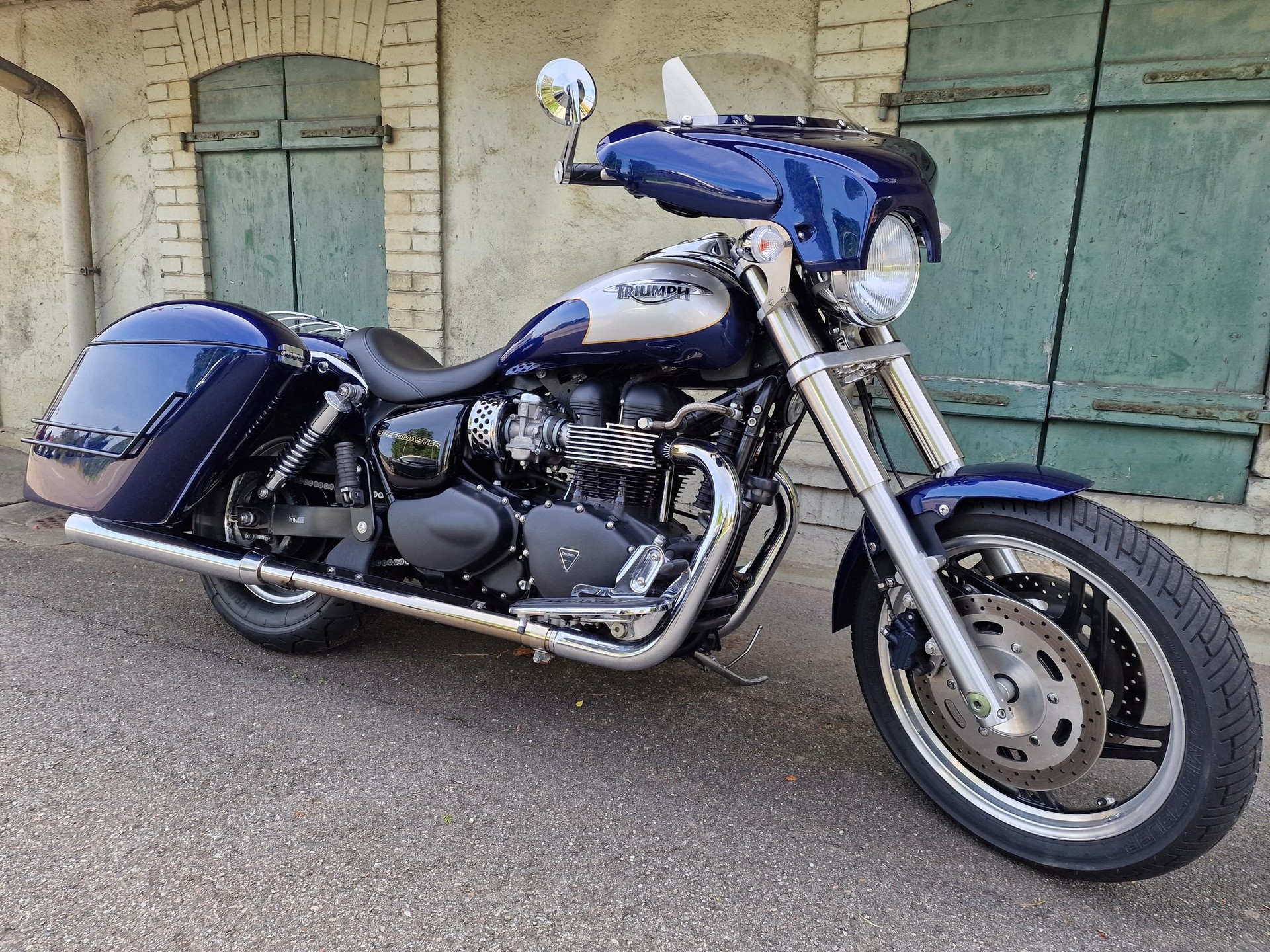 TRIUMPH Speedmaster 900 i-image-1