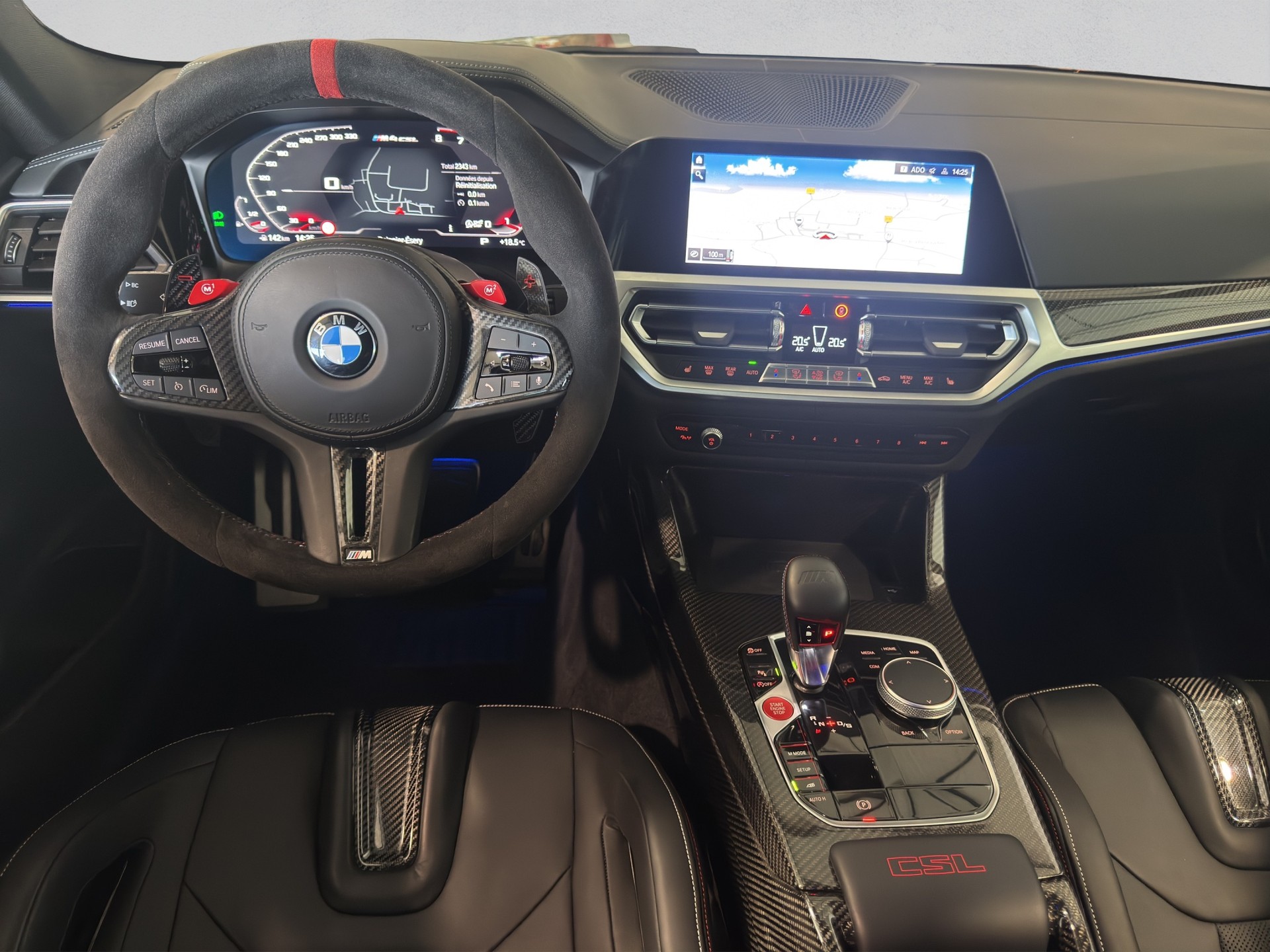 BMW M4 CSL Coupé-image-14