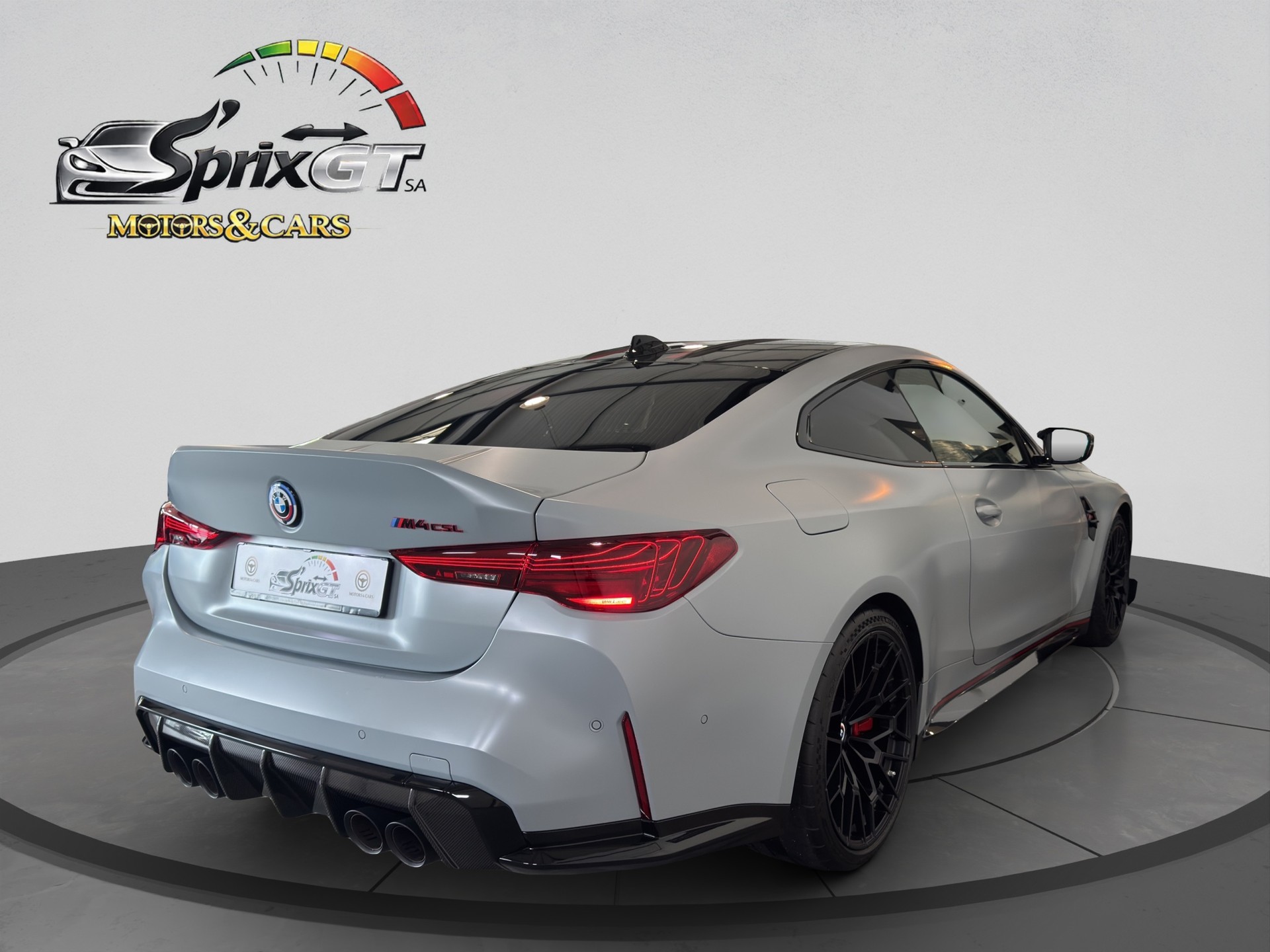 BMW M4 CSL Coupé-image-4