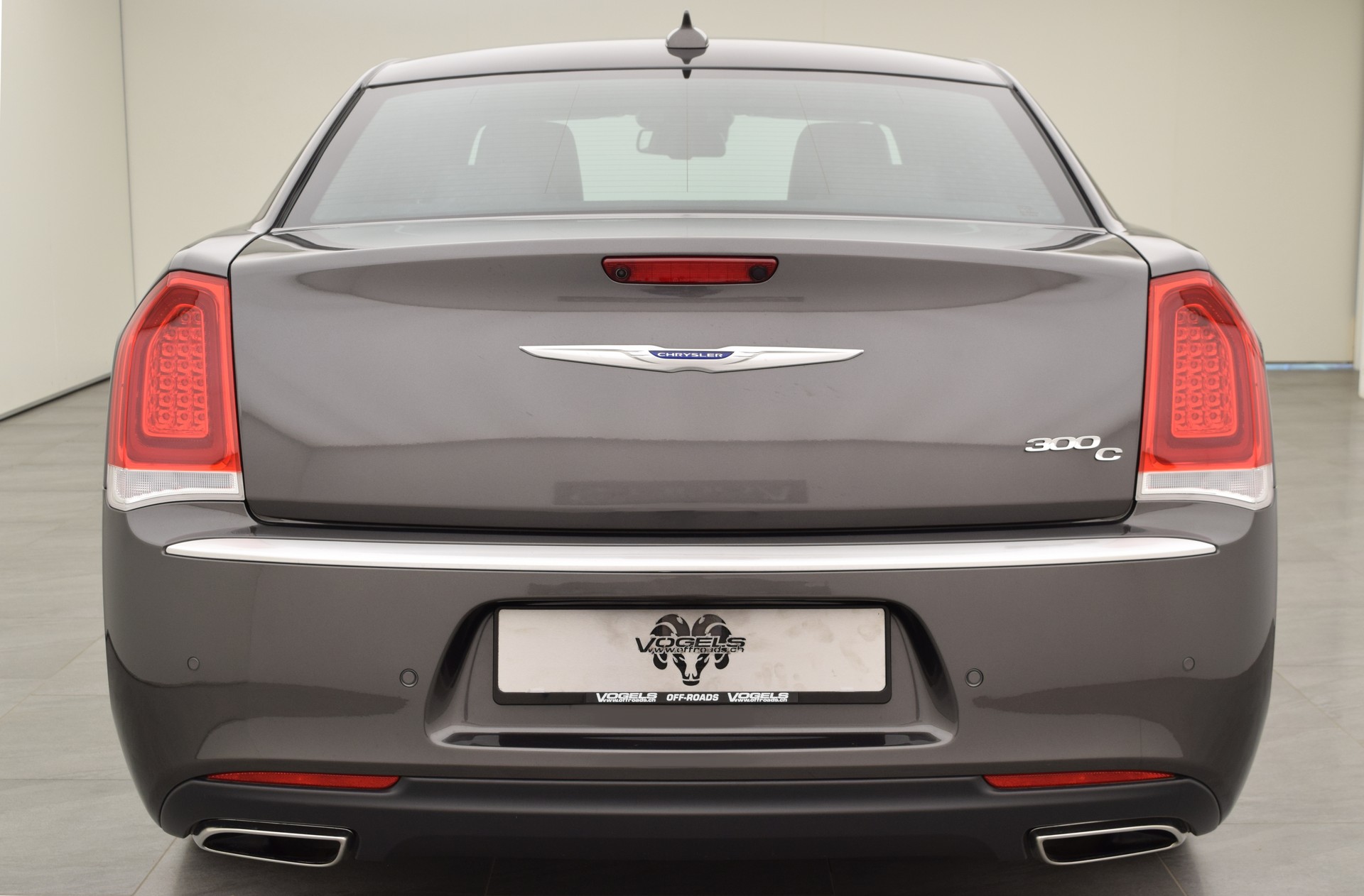 CHRYSLER 300C 5.7 V8-image-5
