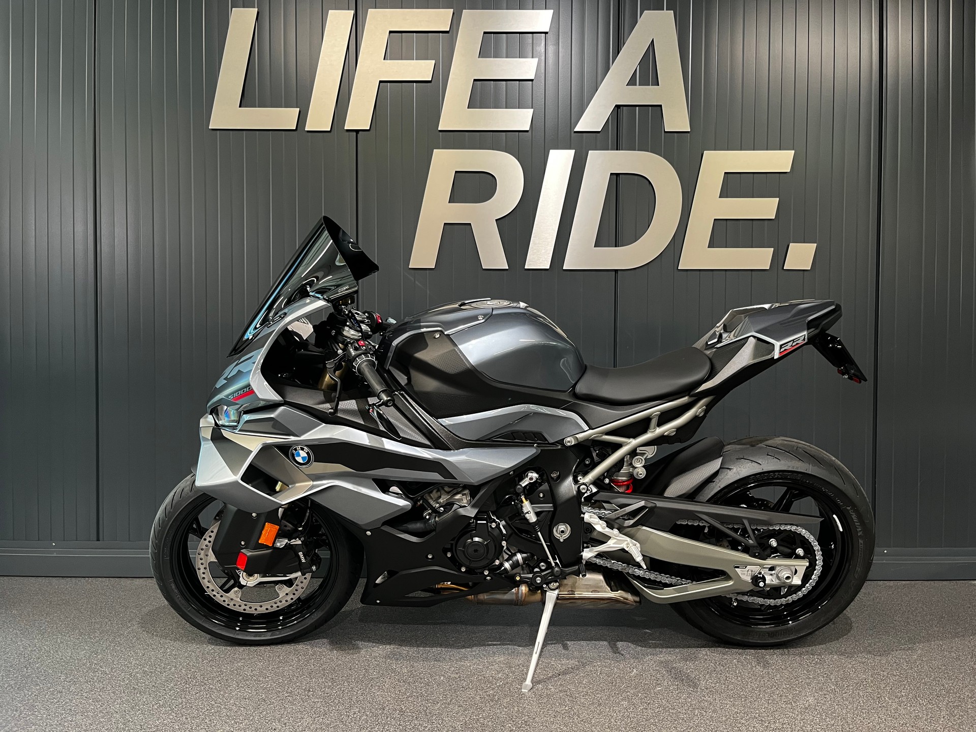 BMW S 1000 RR - Spätig-Umbau-image-2
