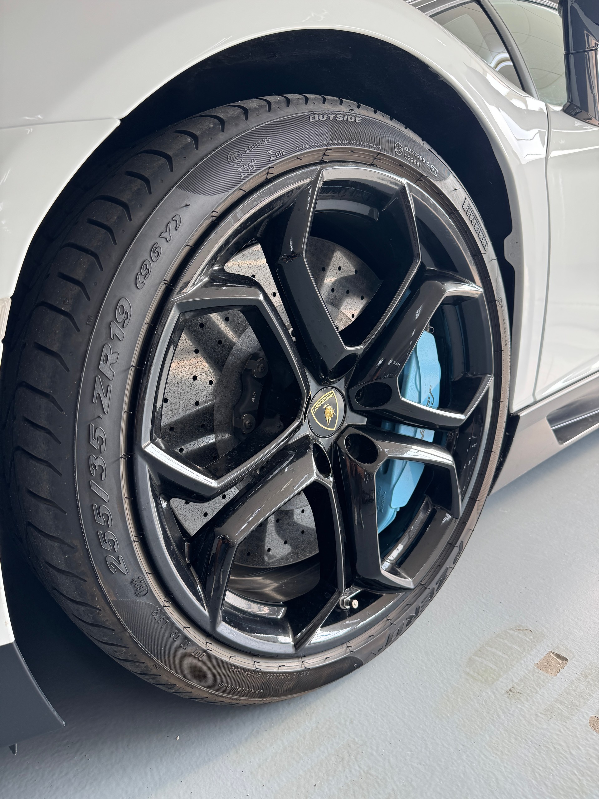 LAMBORGHINI Aventador LP700-4 Coupé E-Gear-image-7