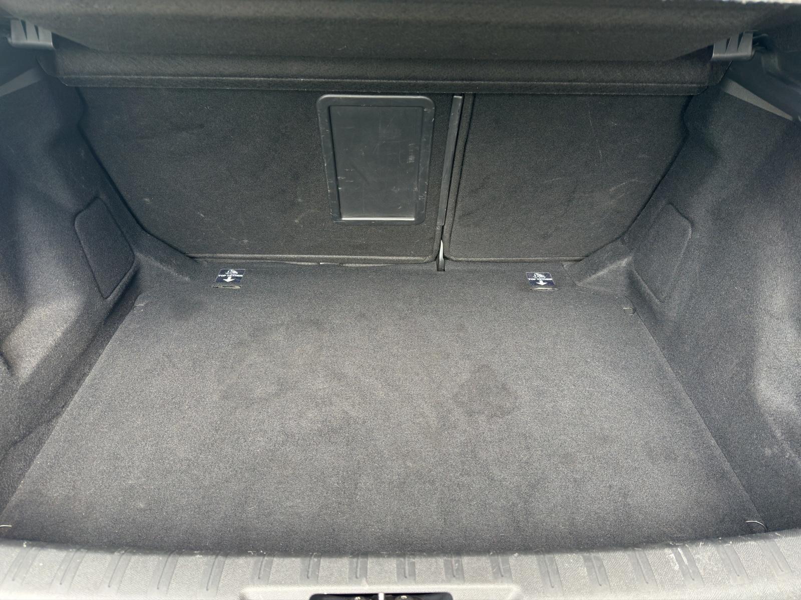 PEUGEOT 308 1.6 THP GTi 270-image-21