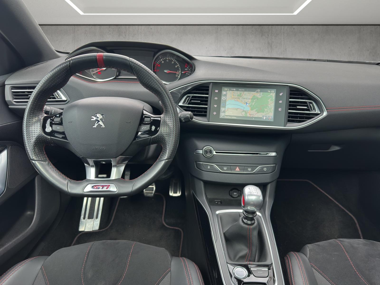 PEUGEOT 308 1.6 THP GTi 270-image-9