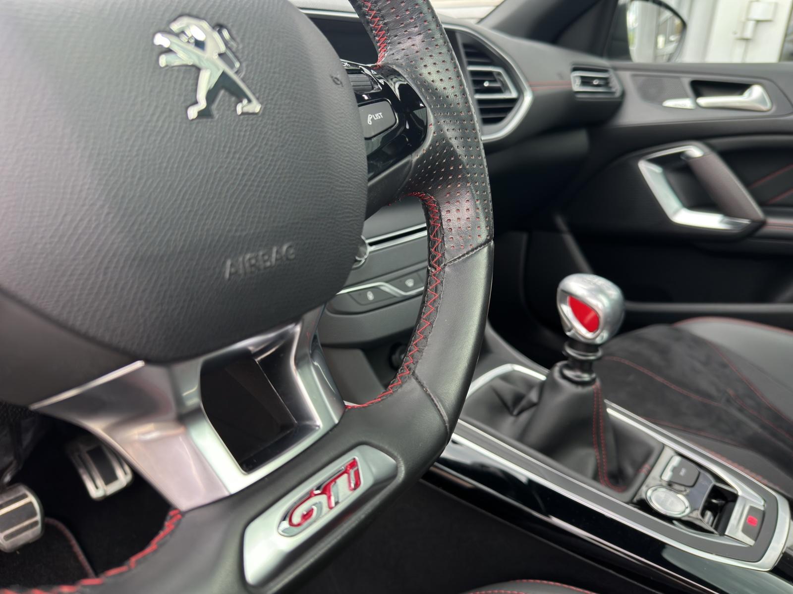 PEUGEOT 308 1.6 THP GTi 270-image-20