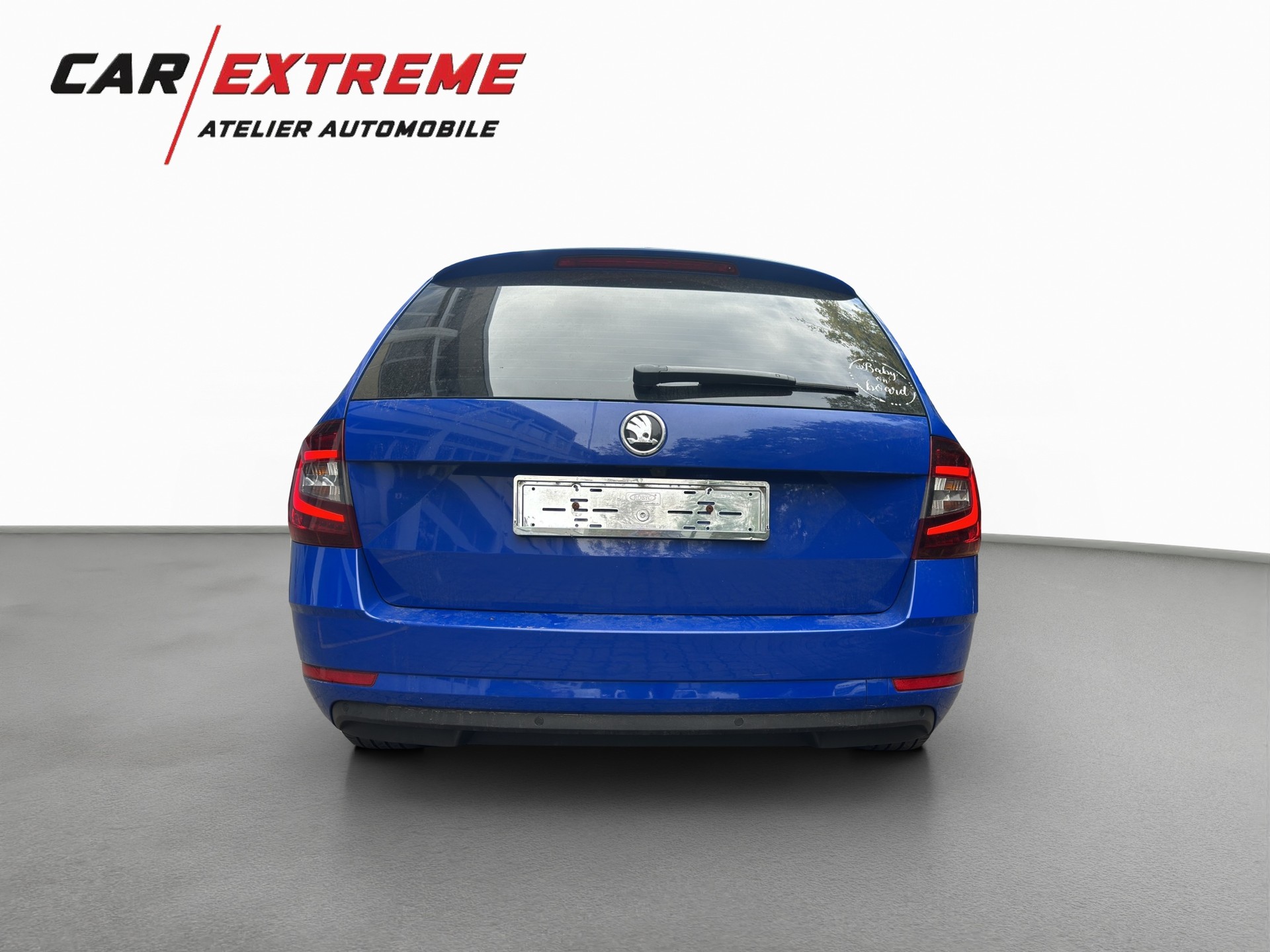 SKODA Octavia Combi 1.8 TSI Style 4x4 DSG-image-5