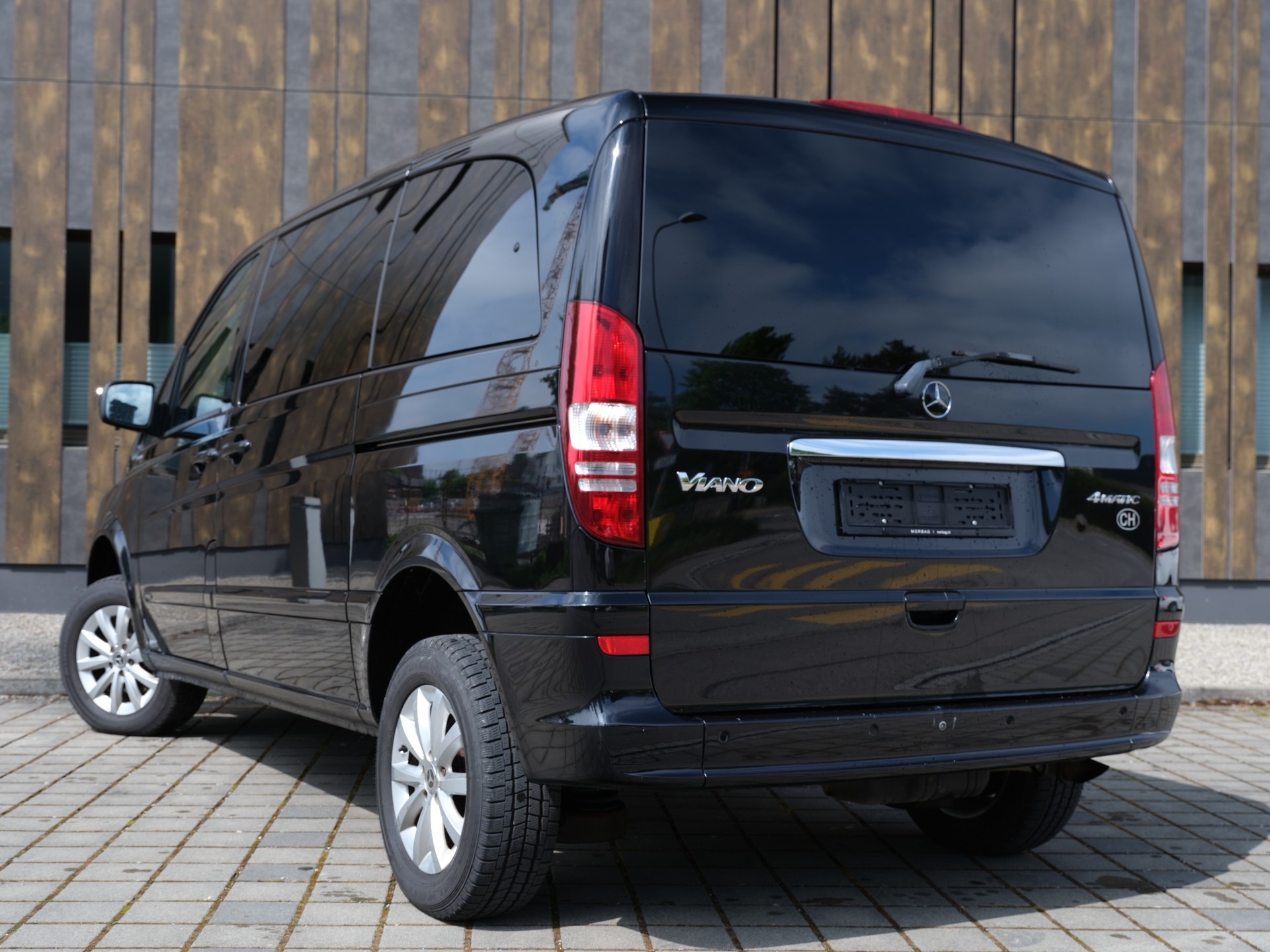 MERCEDES-BENZ Viano 2.2 CDI Blue Efficiency Trend EL 4Matic A-image-5